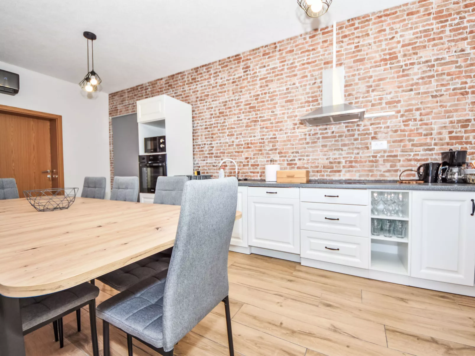 Vulelija Holiday Home-Inside