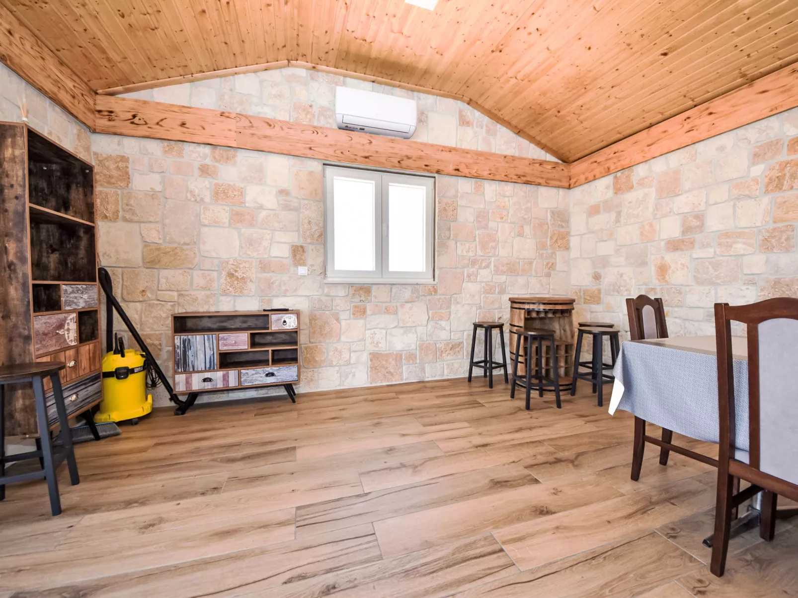 Vulelija Holiday Home-Inside