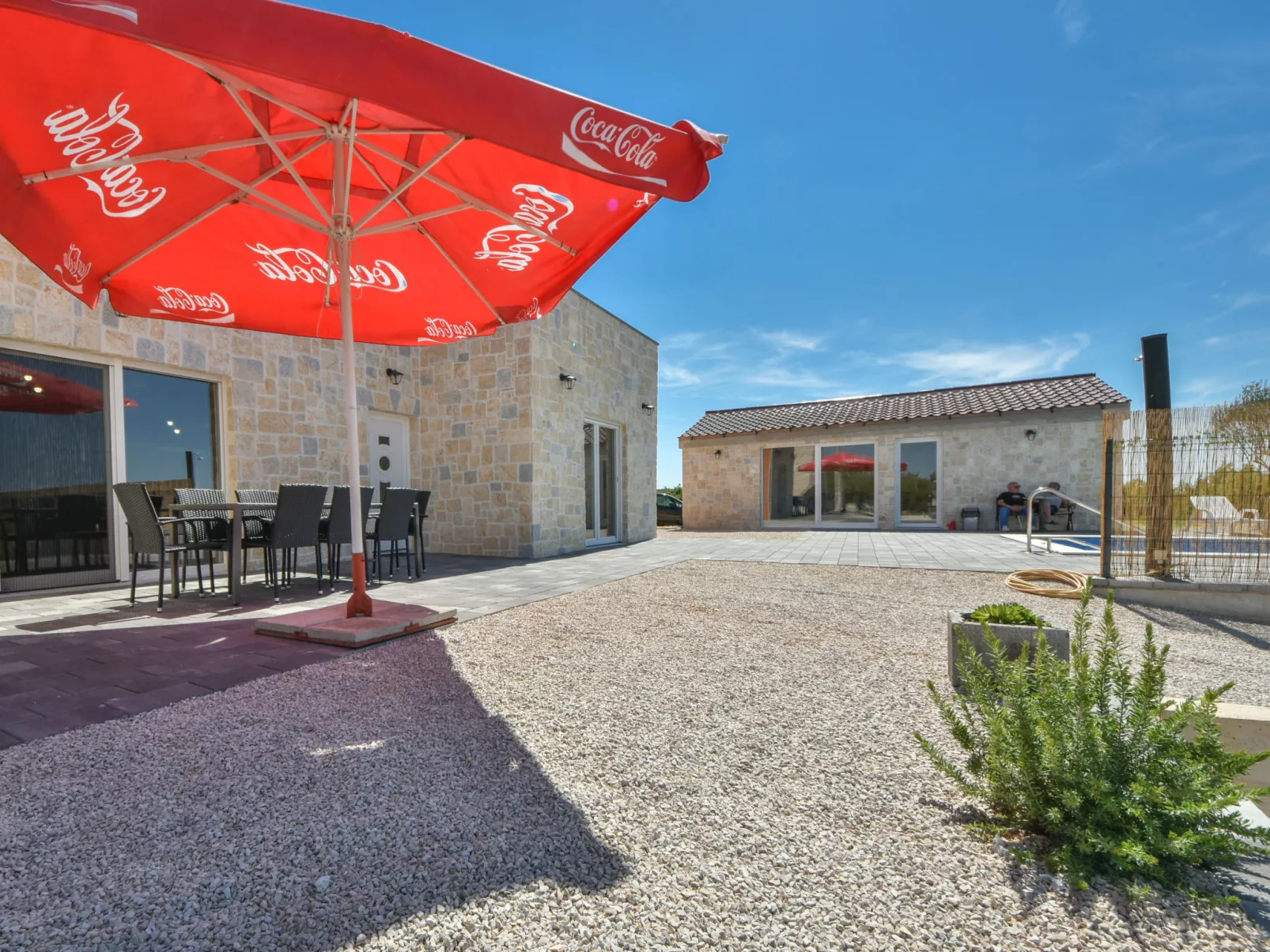 Vulelija Holiday Home-Outside