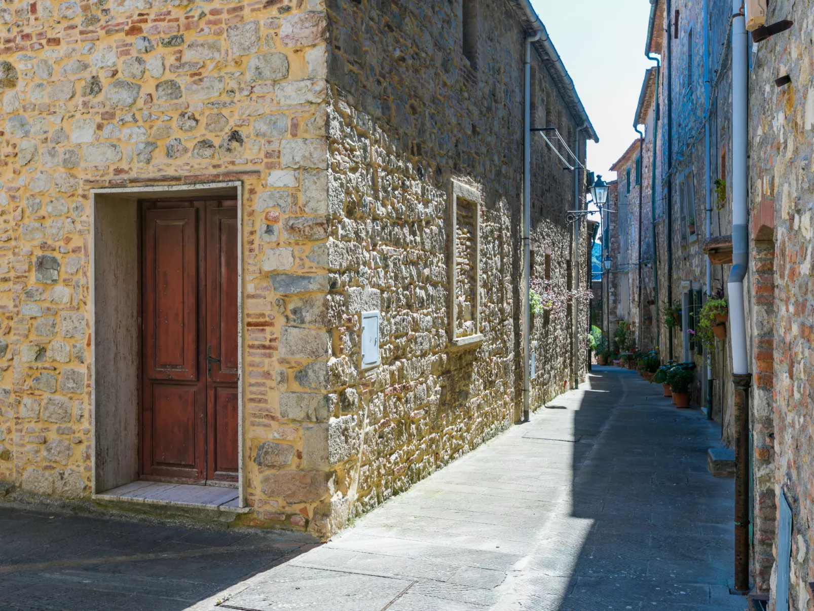 La casa di Emilio II-Outside