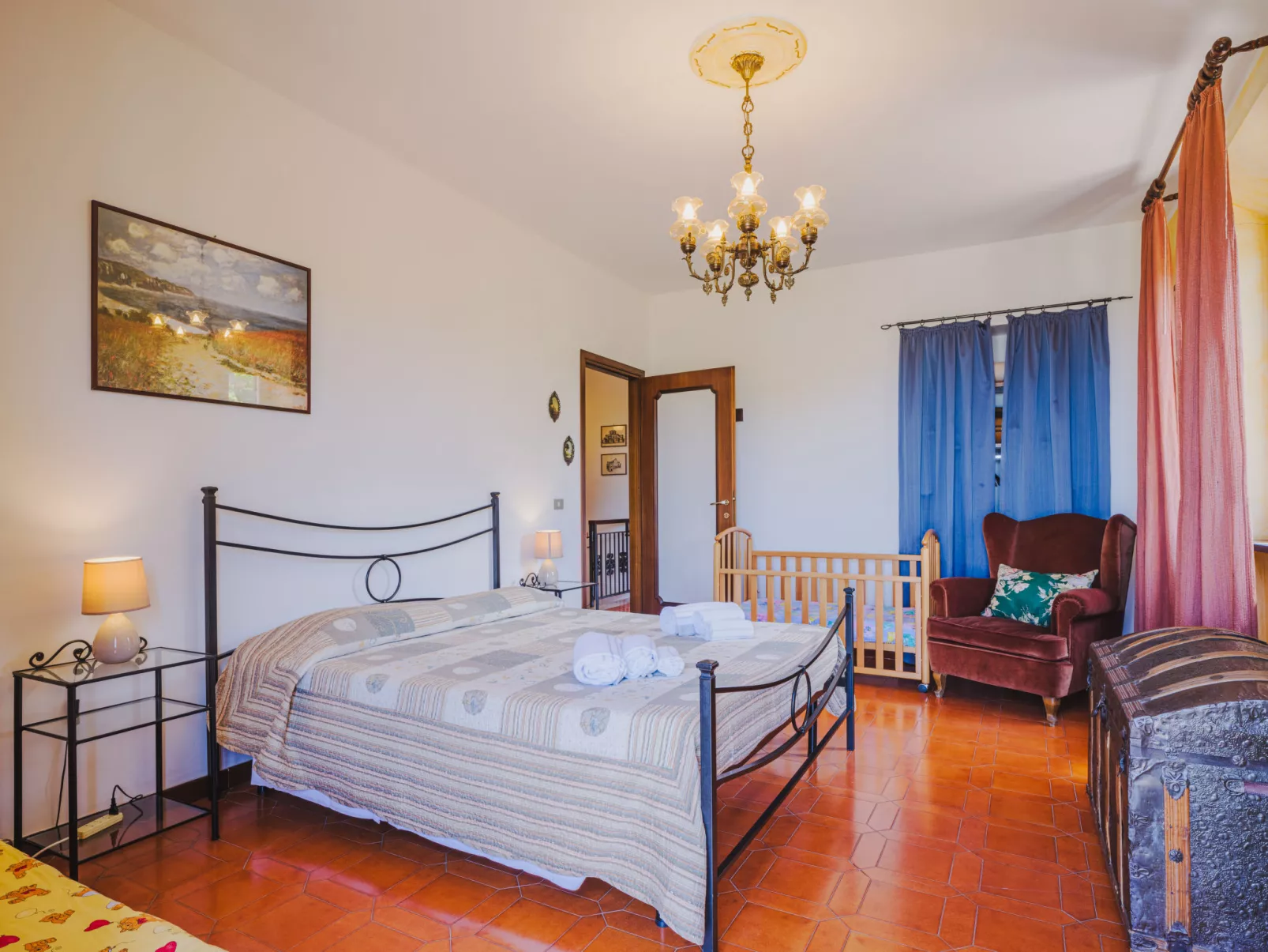 Antica Torre-Inside