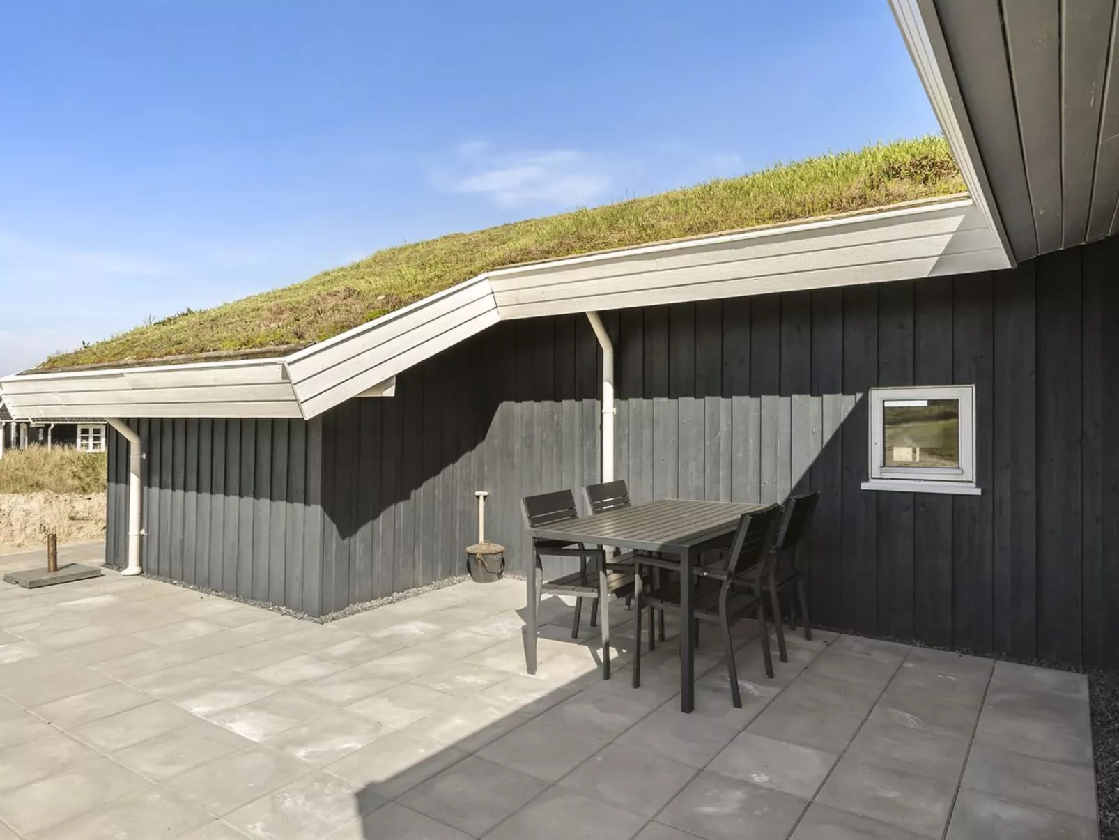 "Solvejg" - 150m from the sea-Draußen
