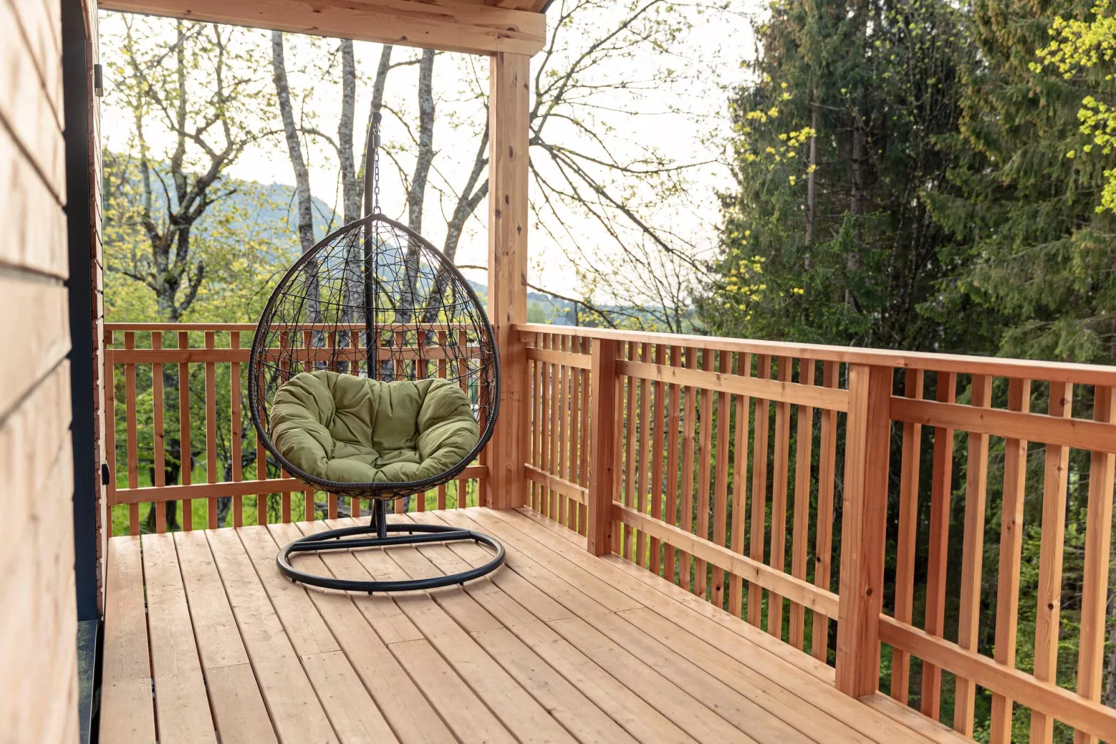 Chalets & Glamping Nassfeld 4-Terrace balcony