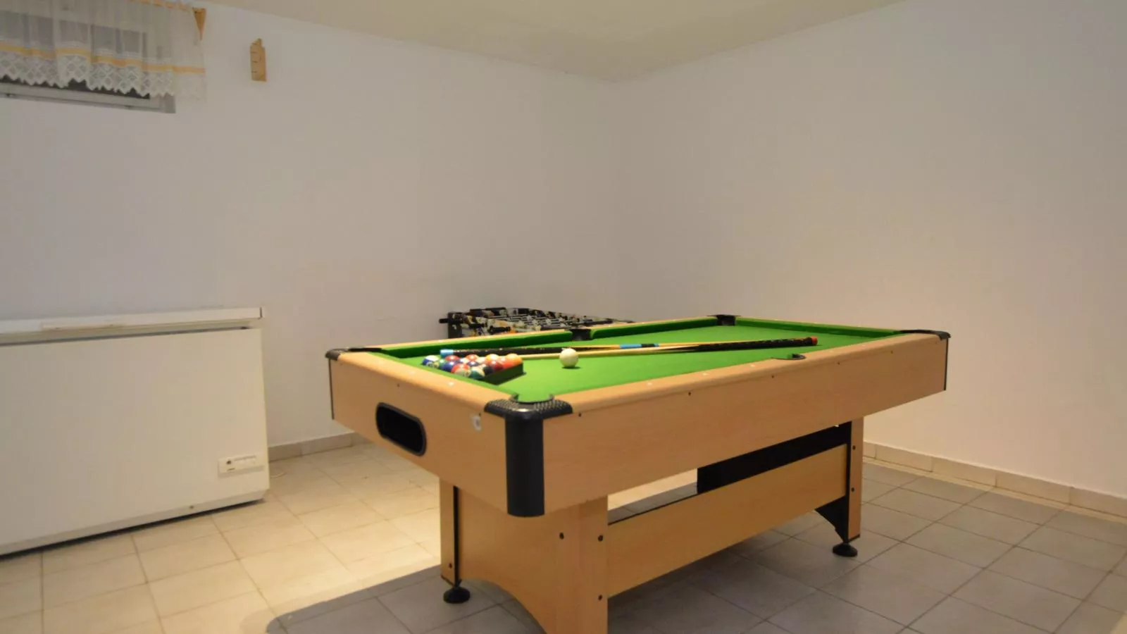 Chalet Sandra-Recreation room