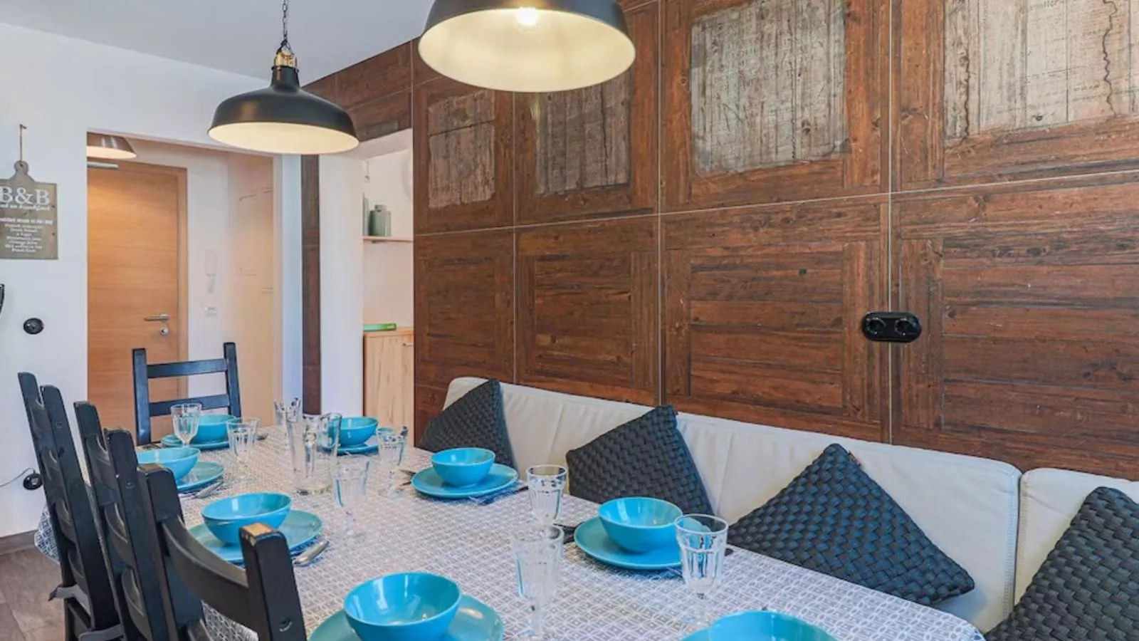 Edelalm Residenz Top 2-Dining room