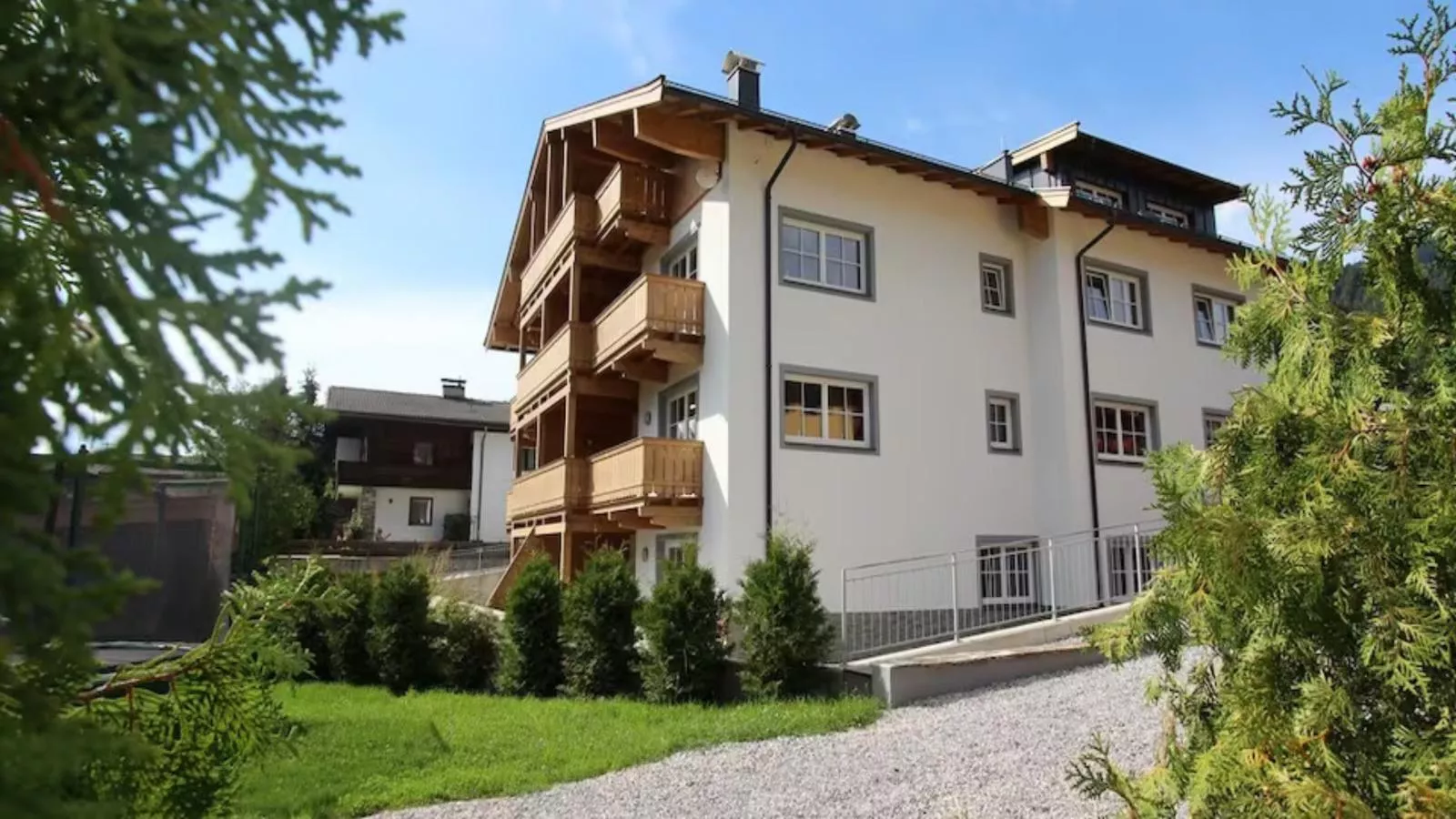 Edelalm Residenz Top 4-Exterior summer