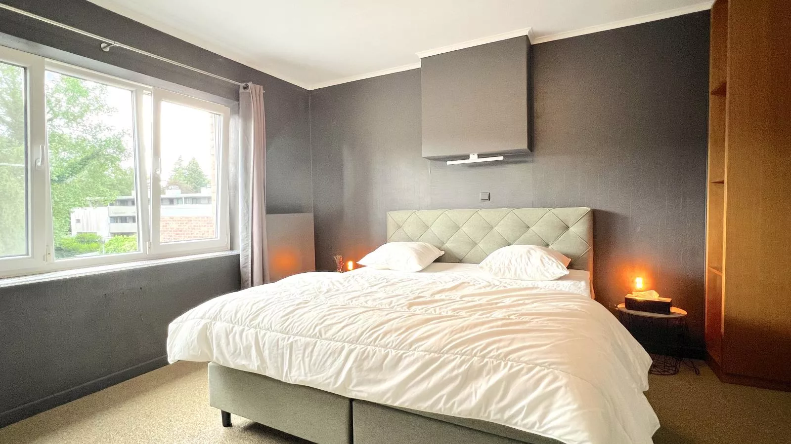 T Vennehuisje-Bedroom