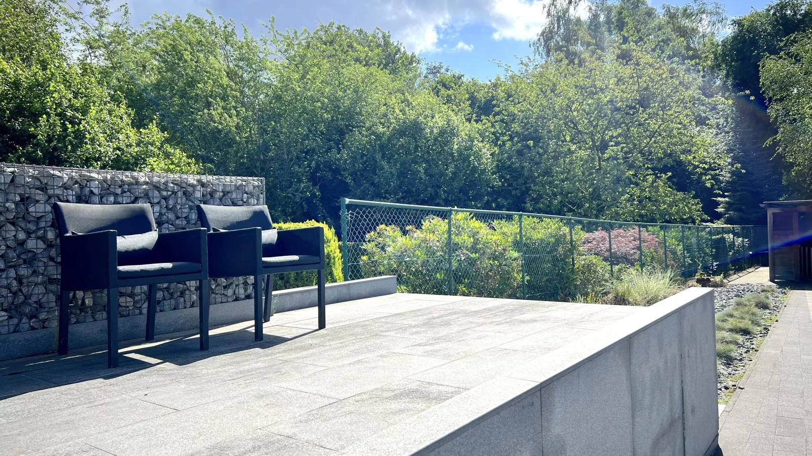 T Vennehuisje-Terrace balcony
