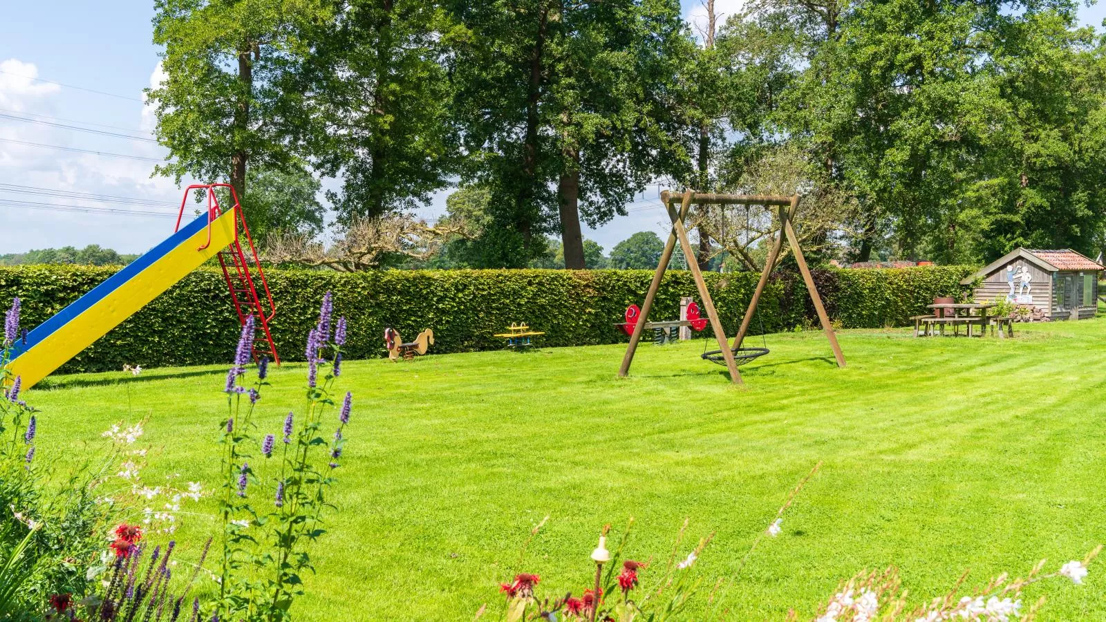 Weidezicht A-Gardens summer