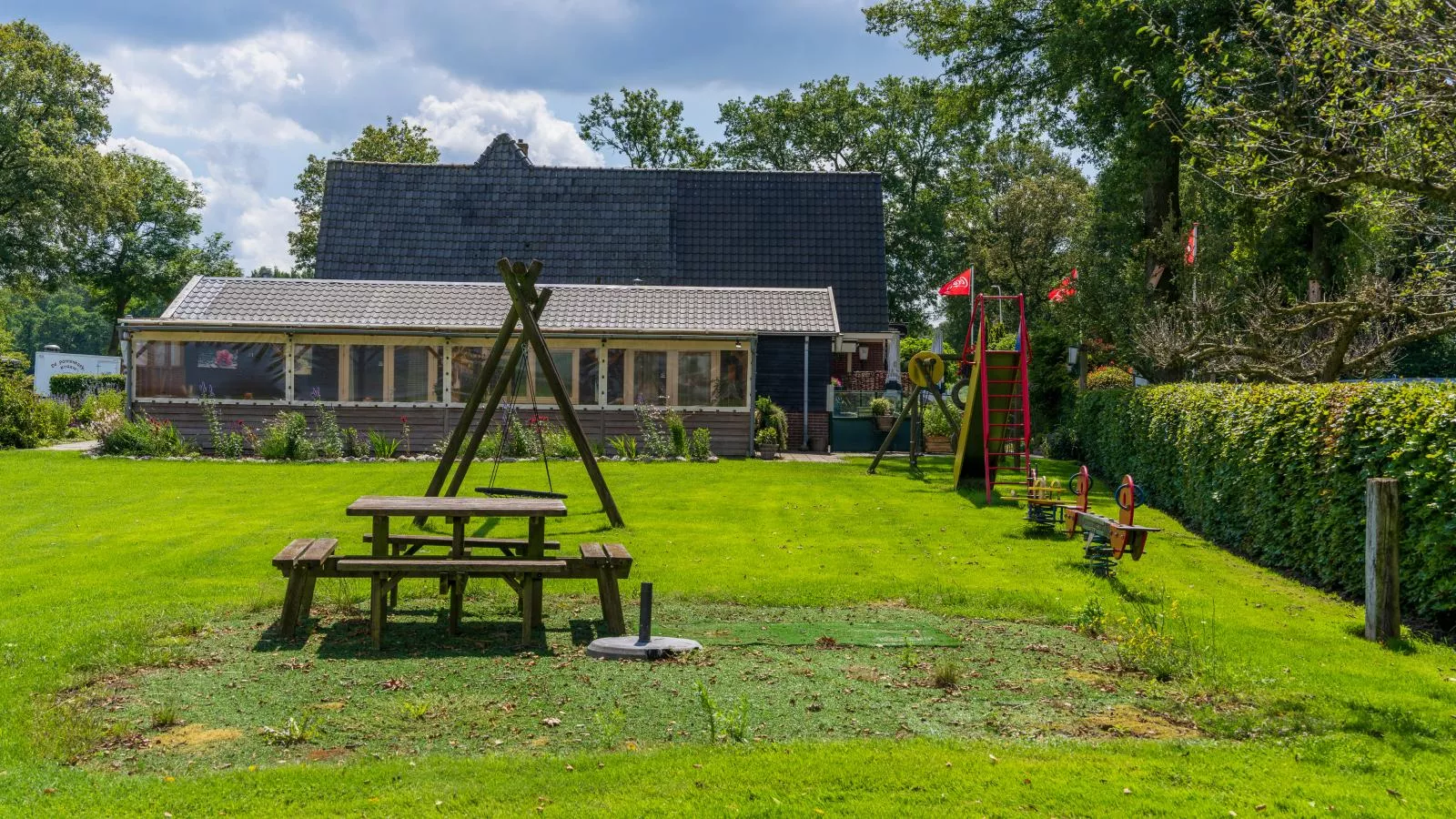 Weidezicht A-Gardens summer