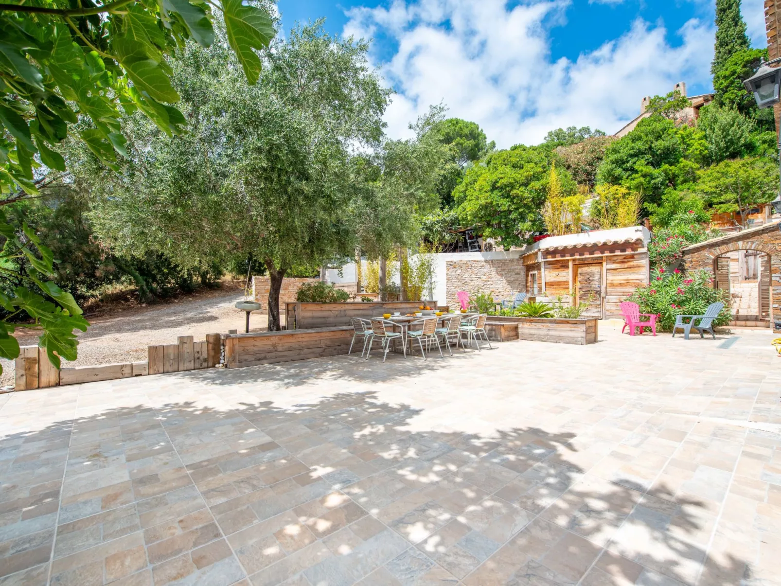 Villa Maeva-Outside