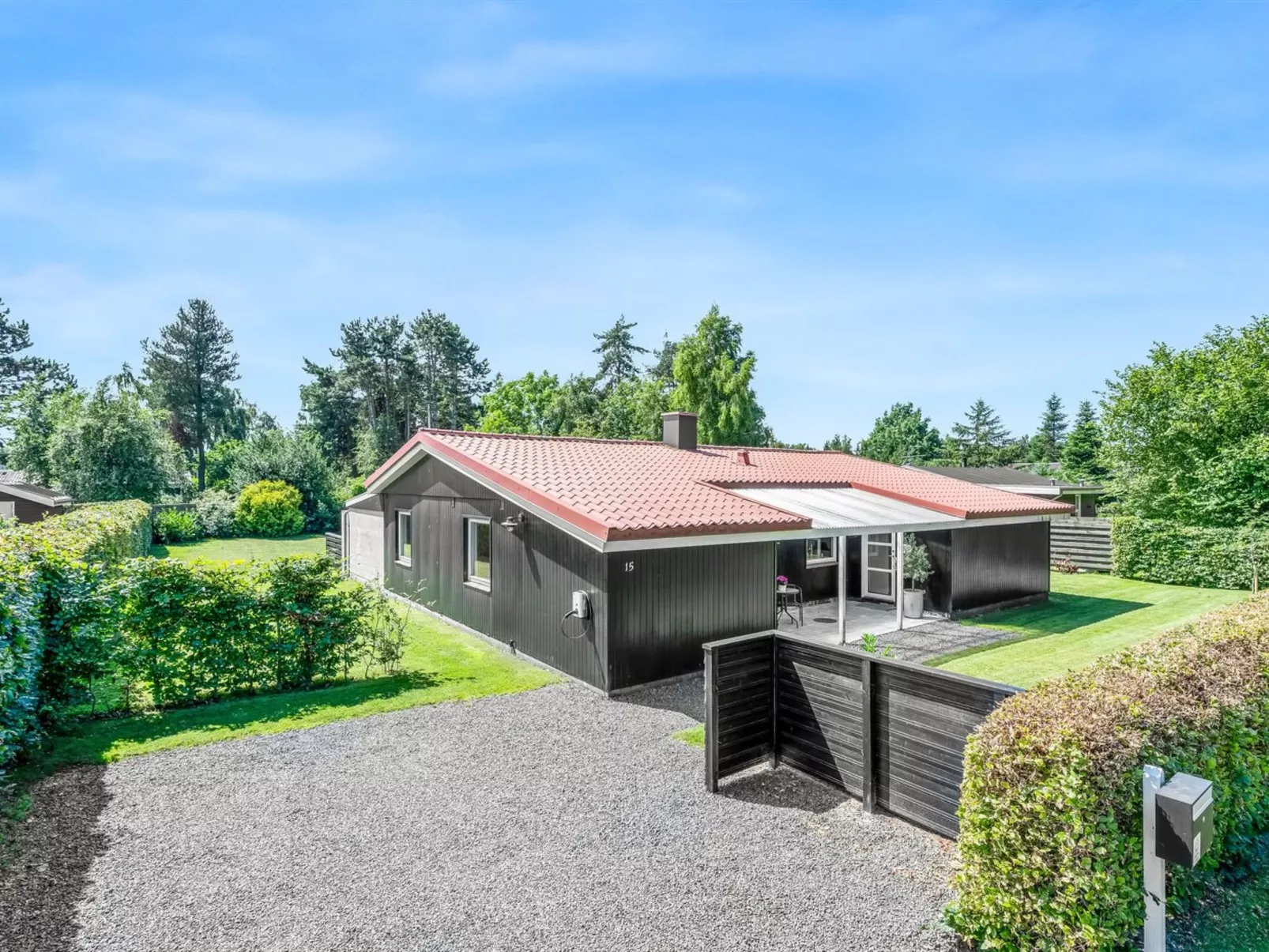 "Ansine" - 500m from the sea-Outside