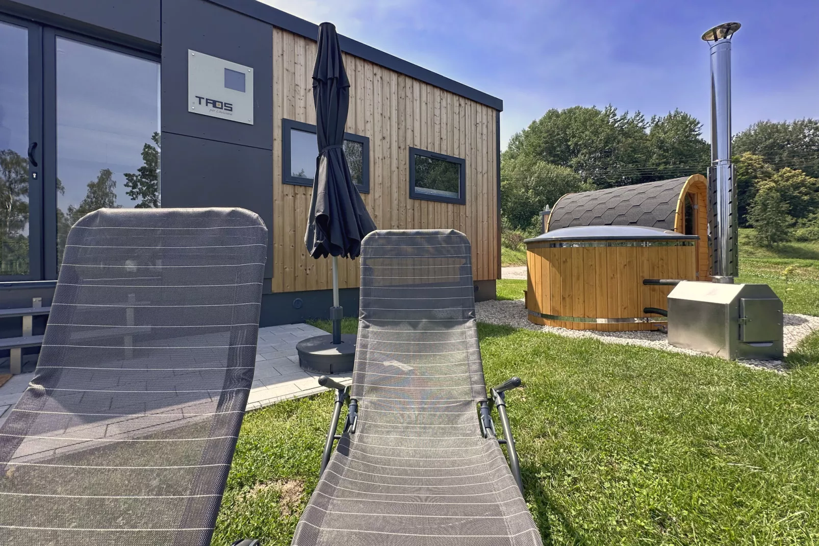 FERIENDORF SEEBLICK - Tiny Chalet am Eixendorfer See-Außenbereich Sommer