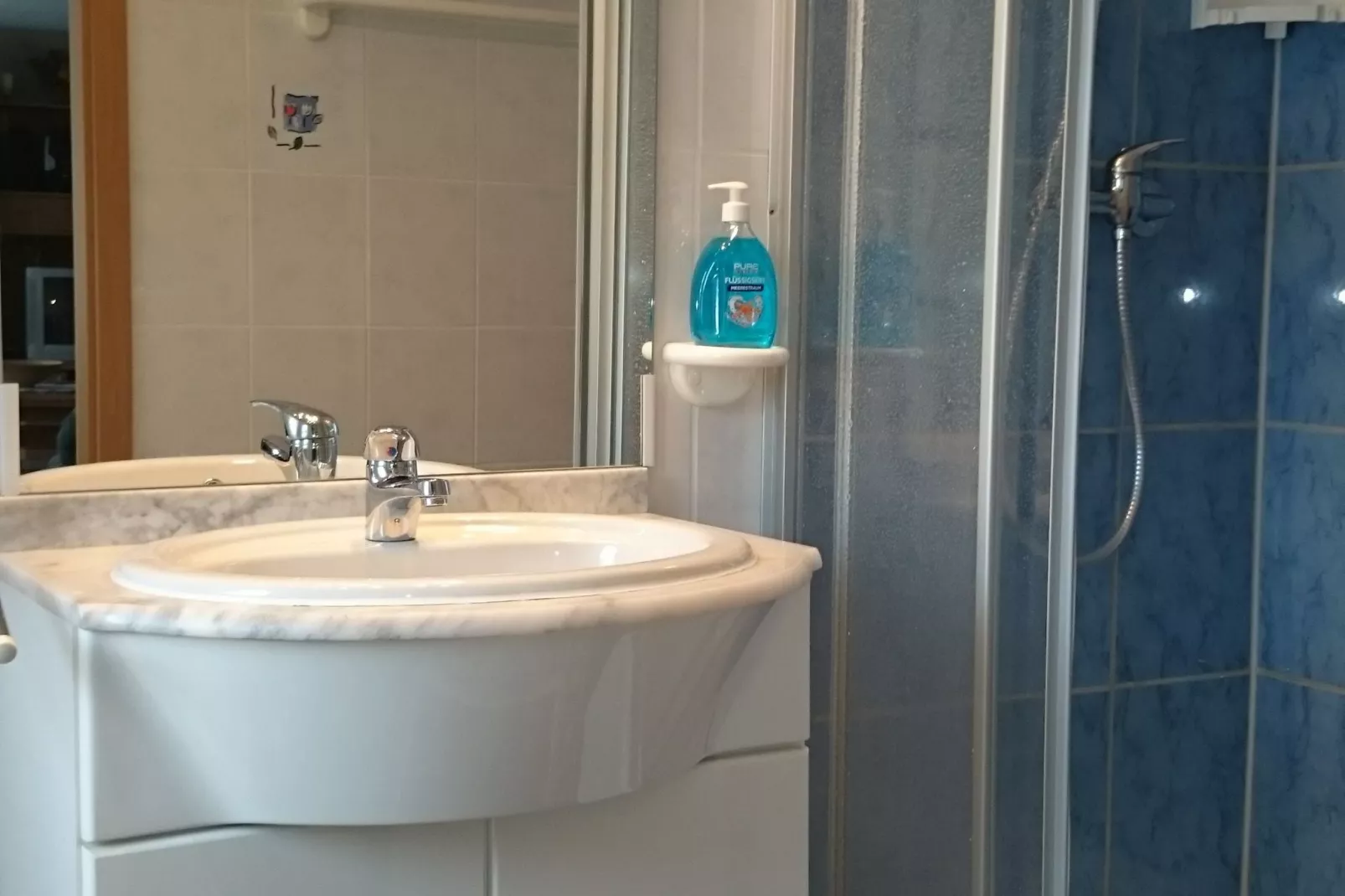 Luisa-Bathroom