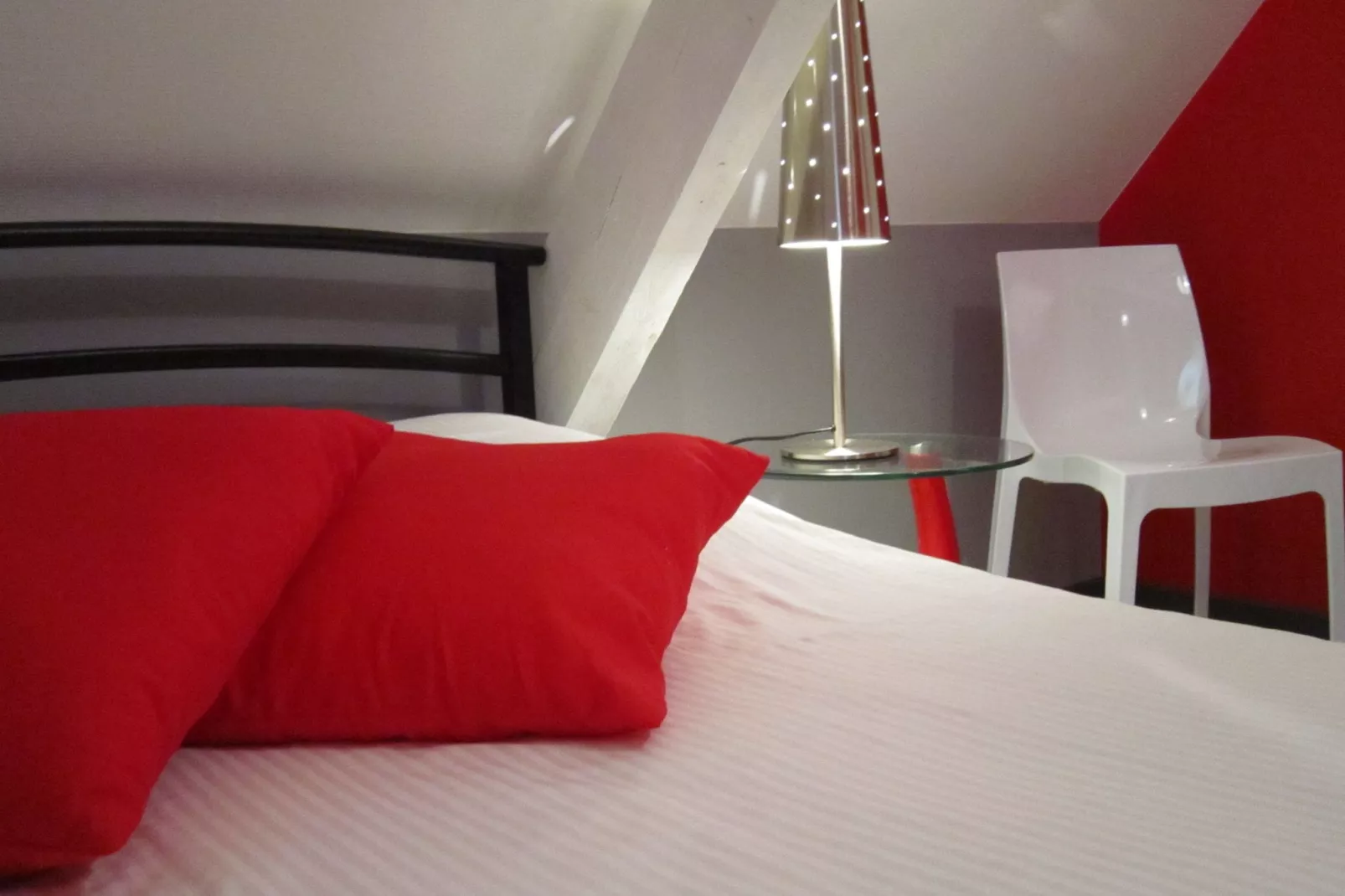 The Rainbow House-Schlafzimmer