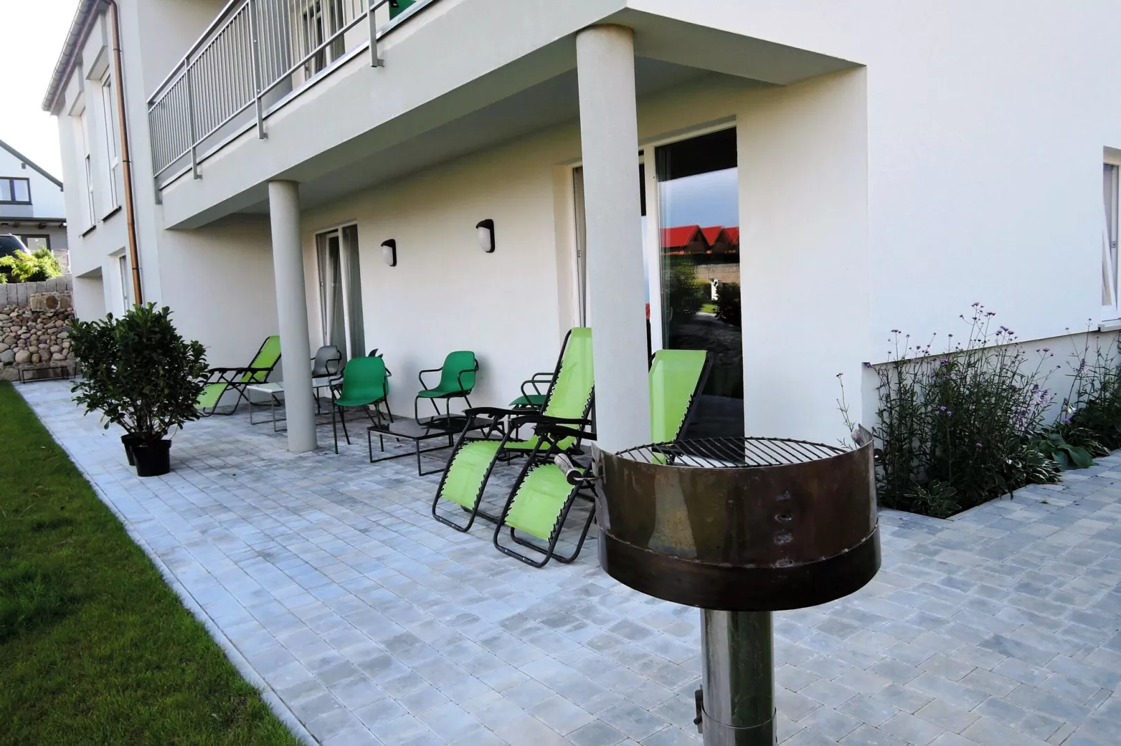 Apartament nr 1 parter-Terrace balcony