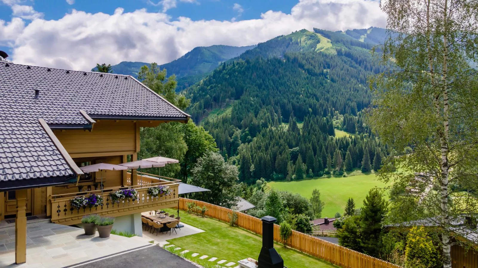 Chalet Huski Viehhofen-Exterior summer
