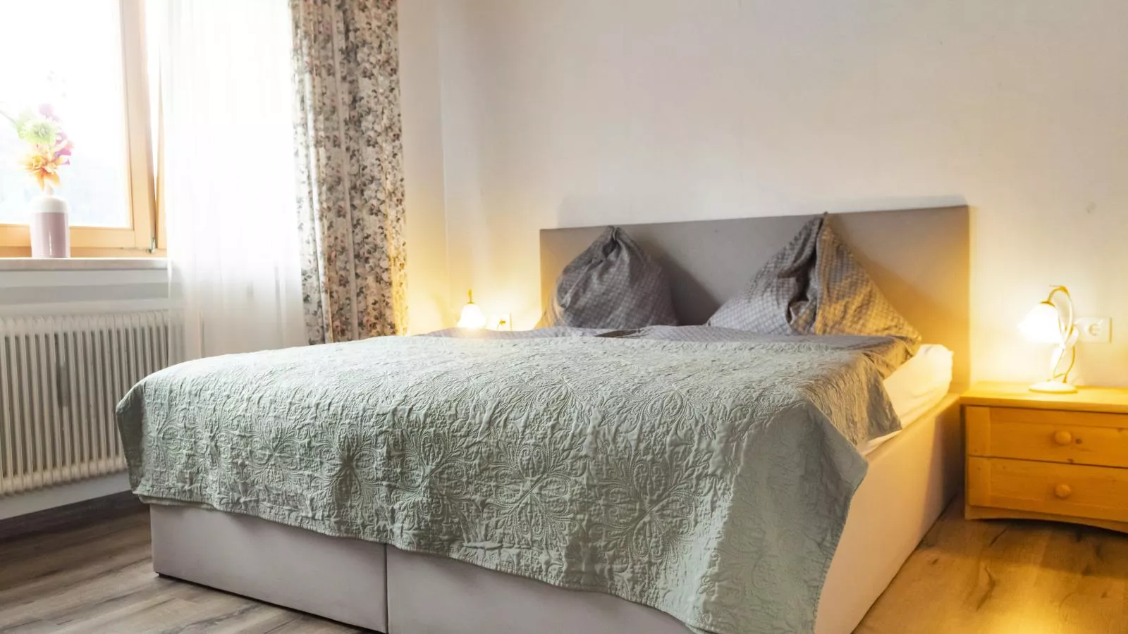 Bei Hanni-Bedroom
