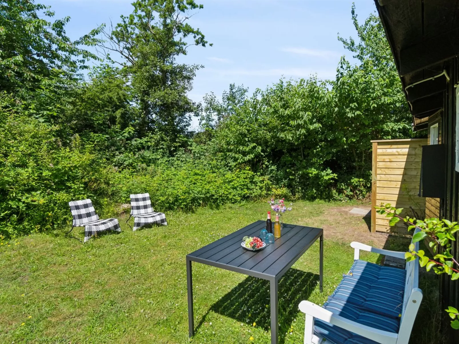 "Krister" - 900m from the sea-Outside