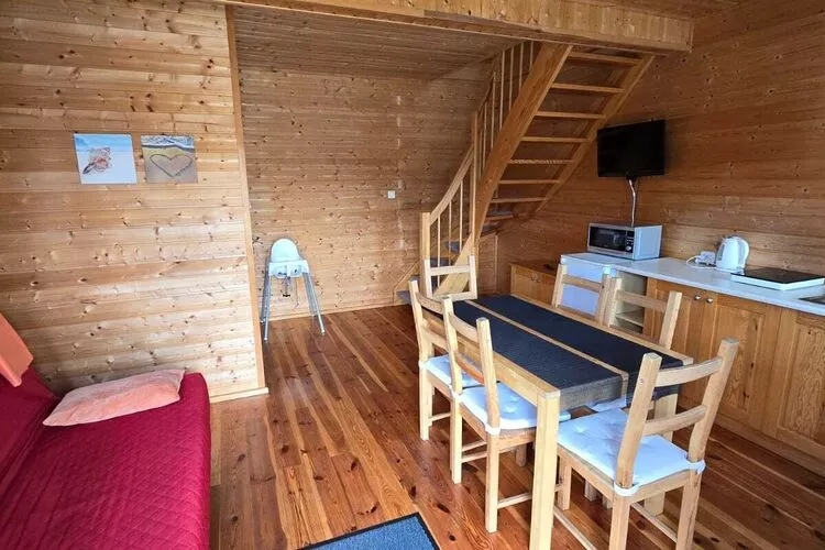 Domki wakacyjne STANDARD dla 4 osób Sarbinowo-Living room