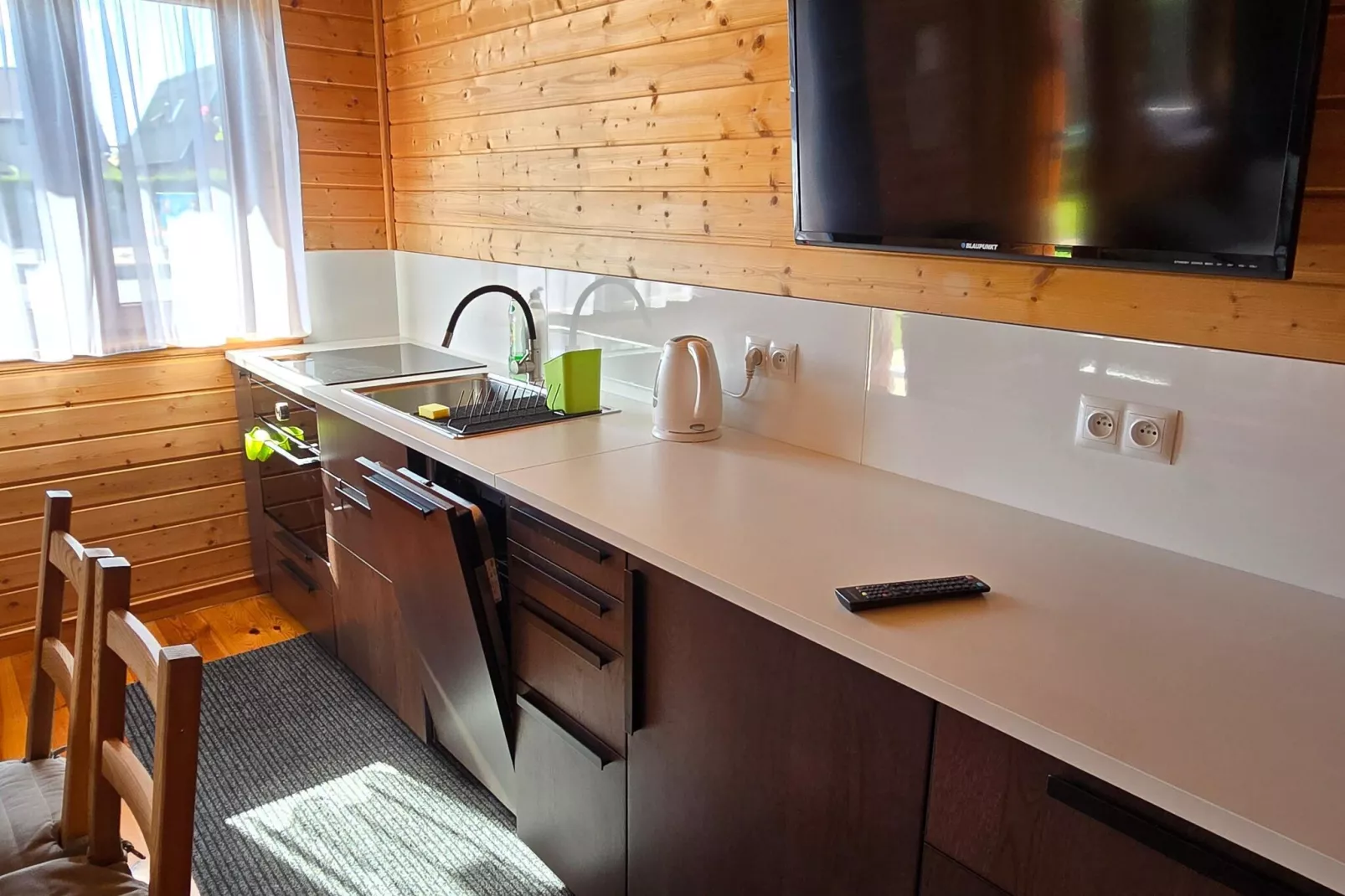 Domek wakacyjny PREMIUM dla 4 osób Sarbinowo-Kitchen