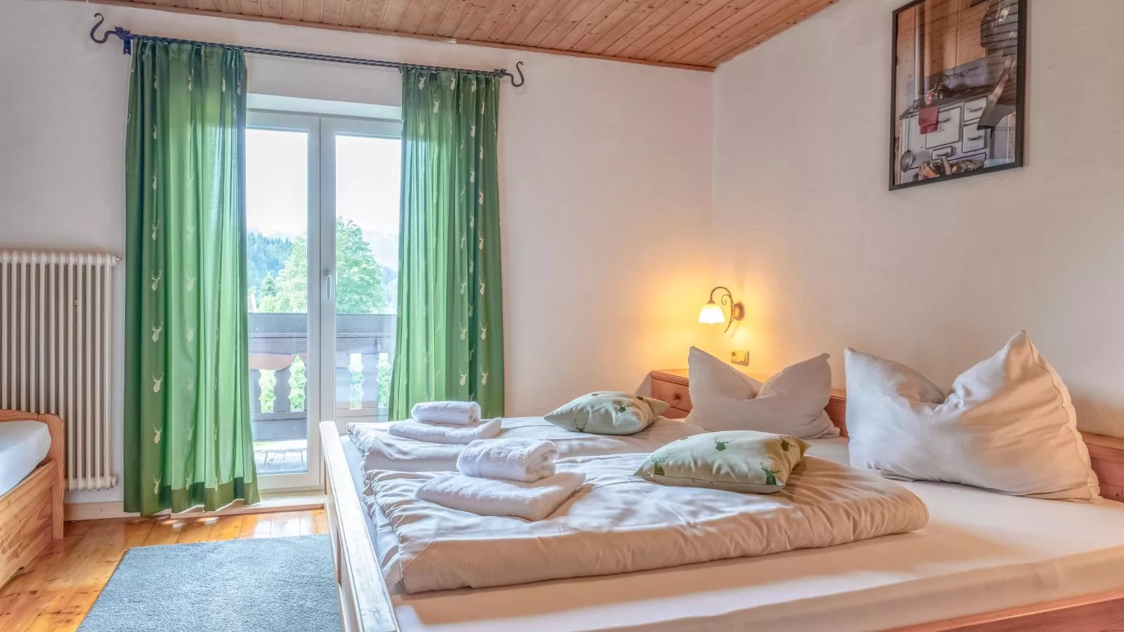 Platzhirsch Small-Bedroom