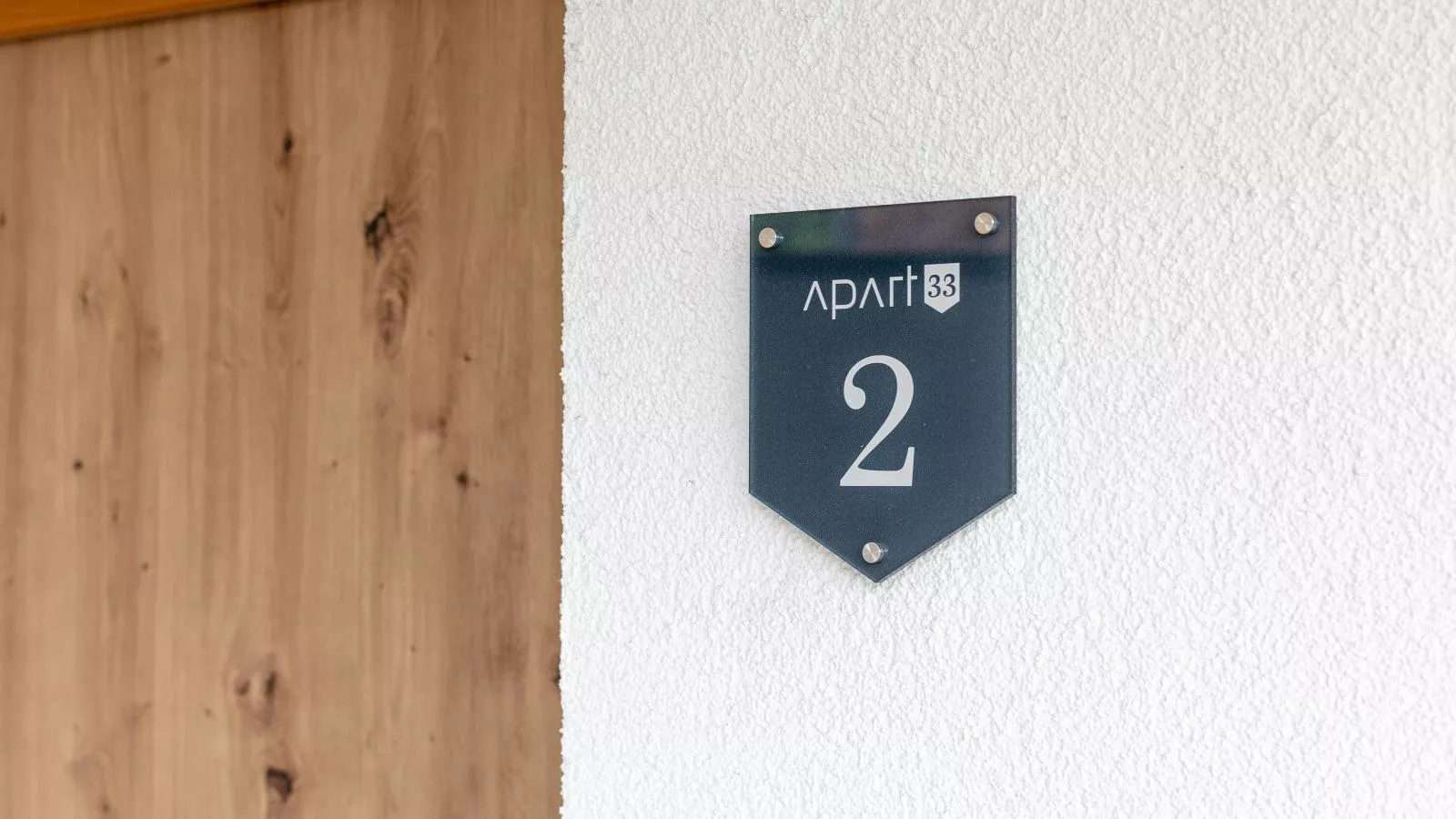 Apart33 Top 2-2-Outdoor