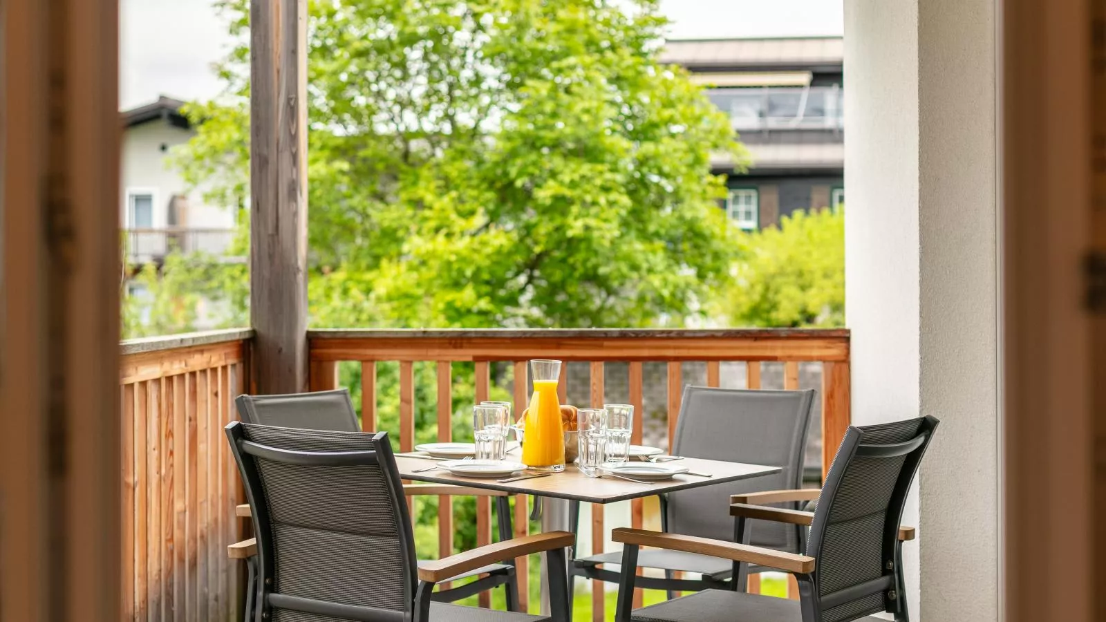 Apart33 Top 1-22-Terrace balcony