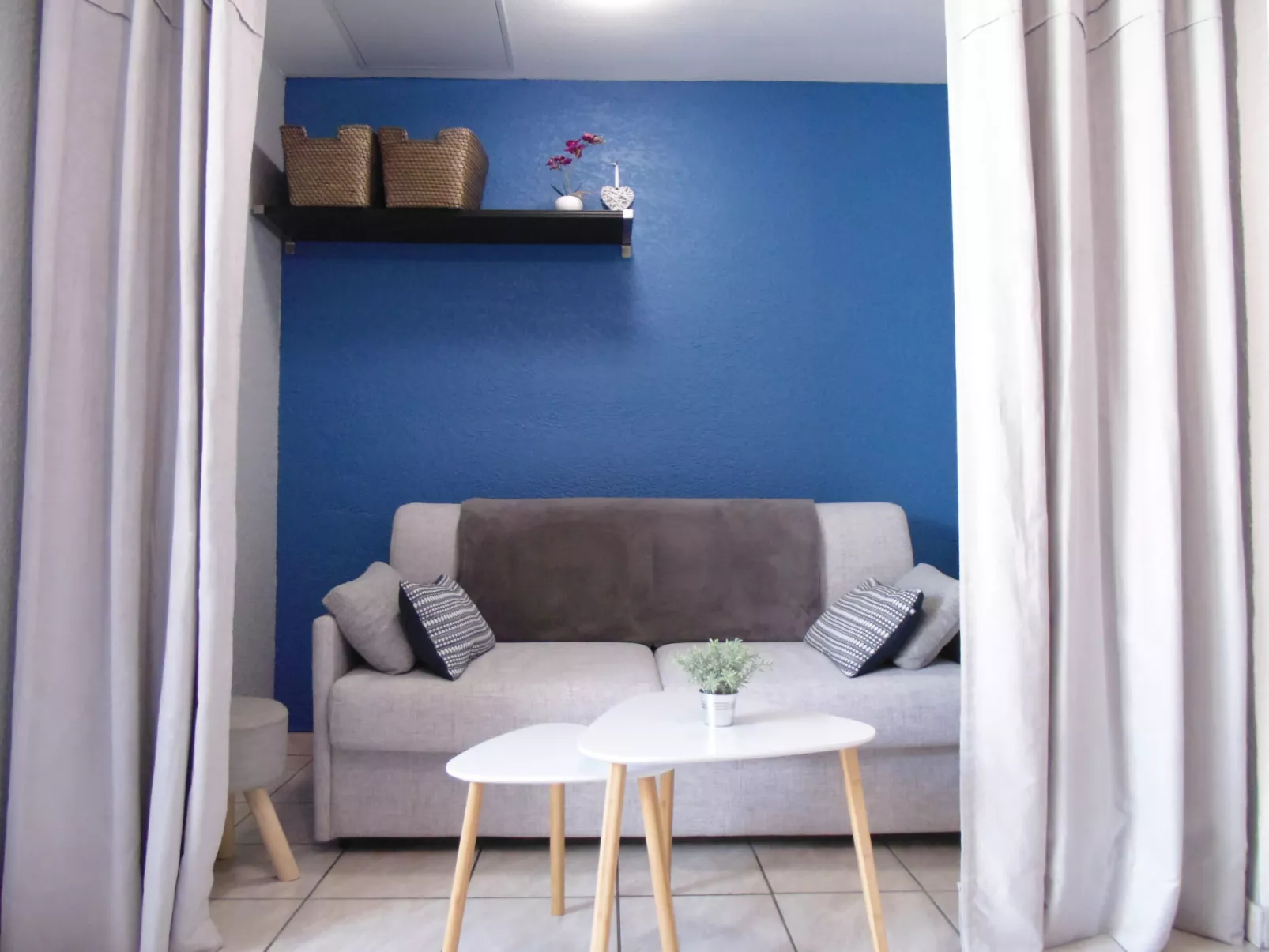 Front de Mer-Inside