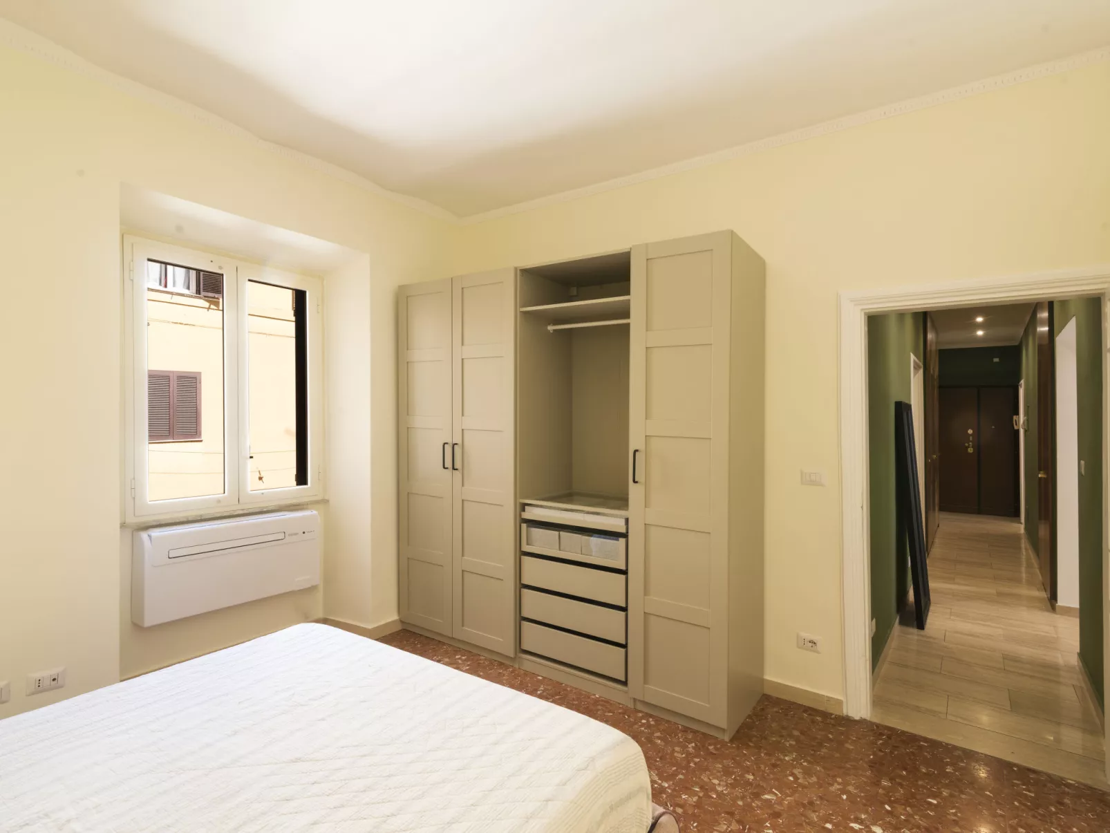 Alessandria Home-Inside