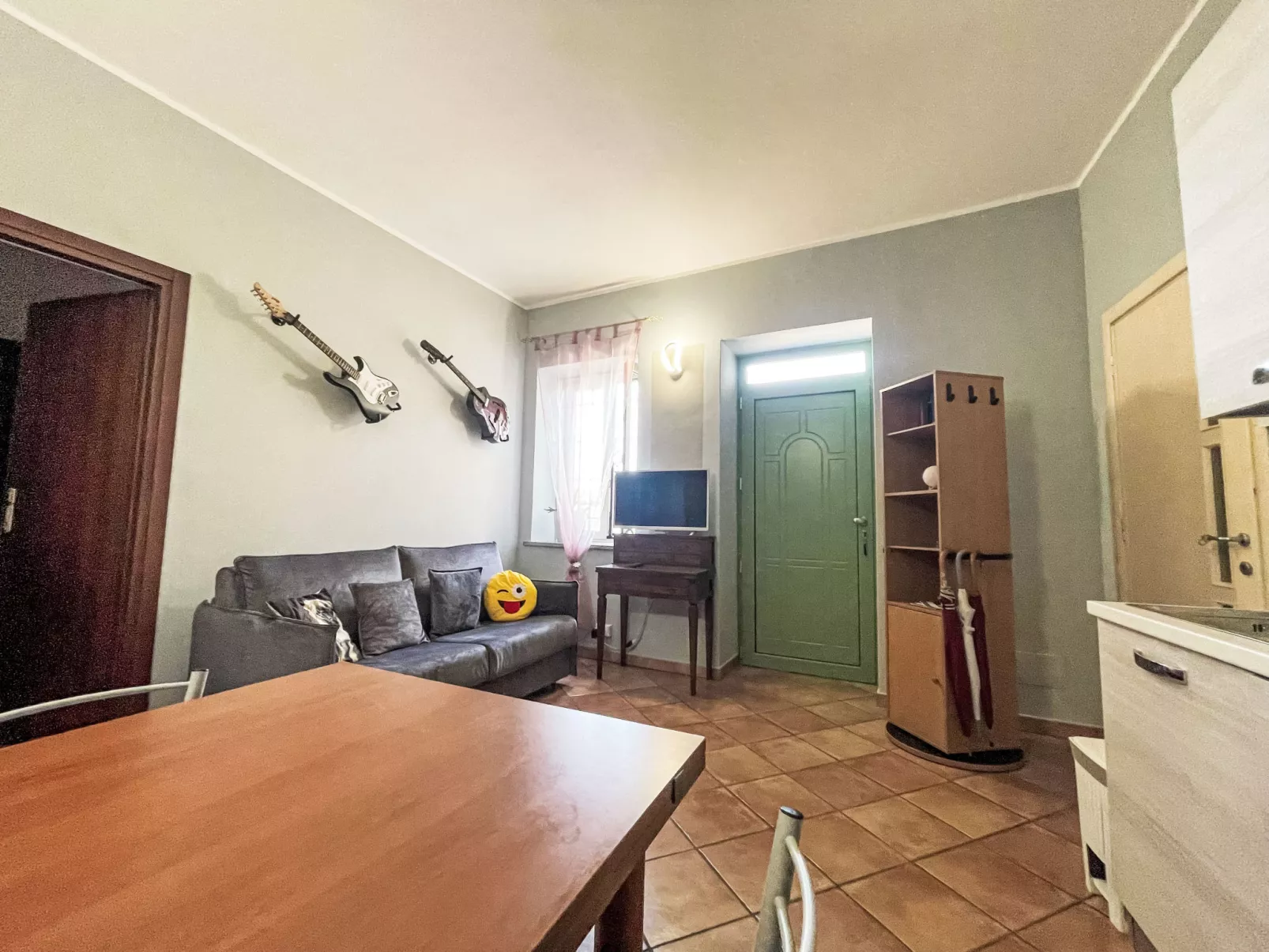 Nonno-Inside