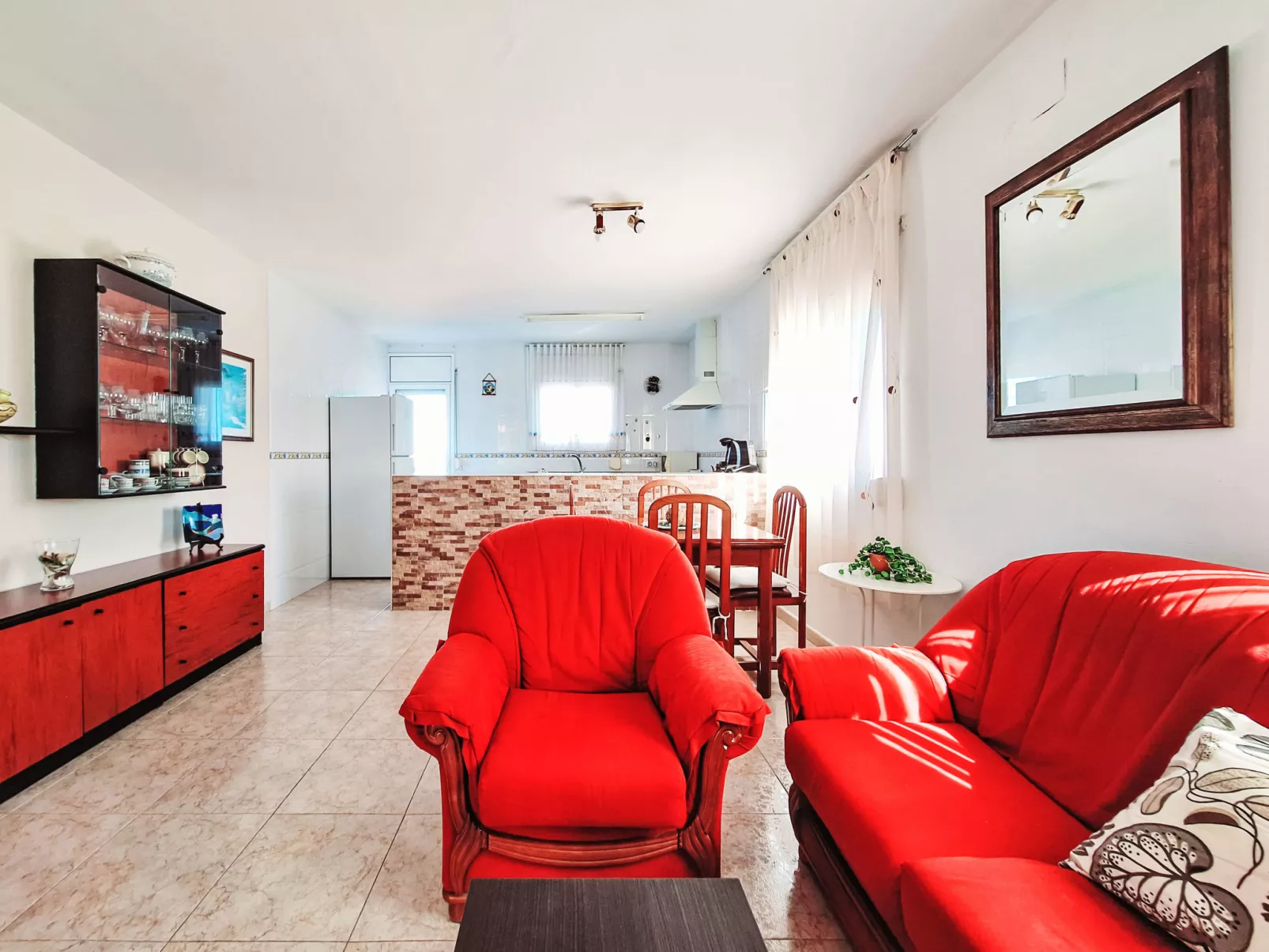 Panoramic-Inside