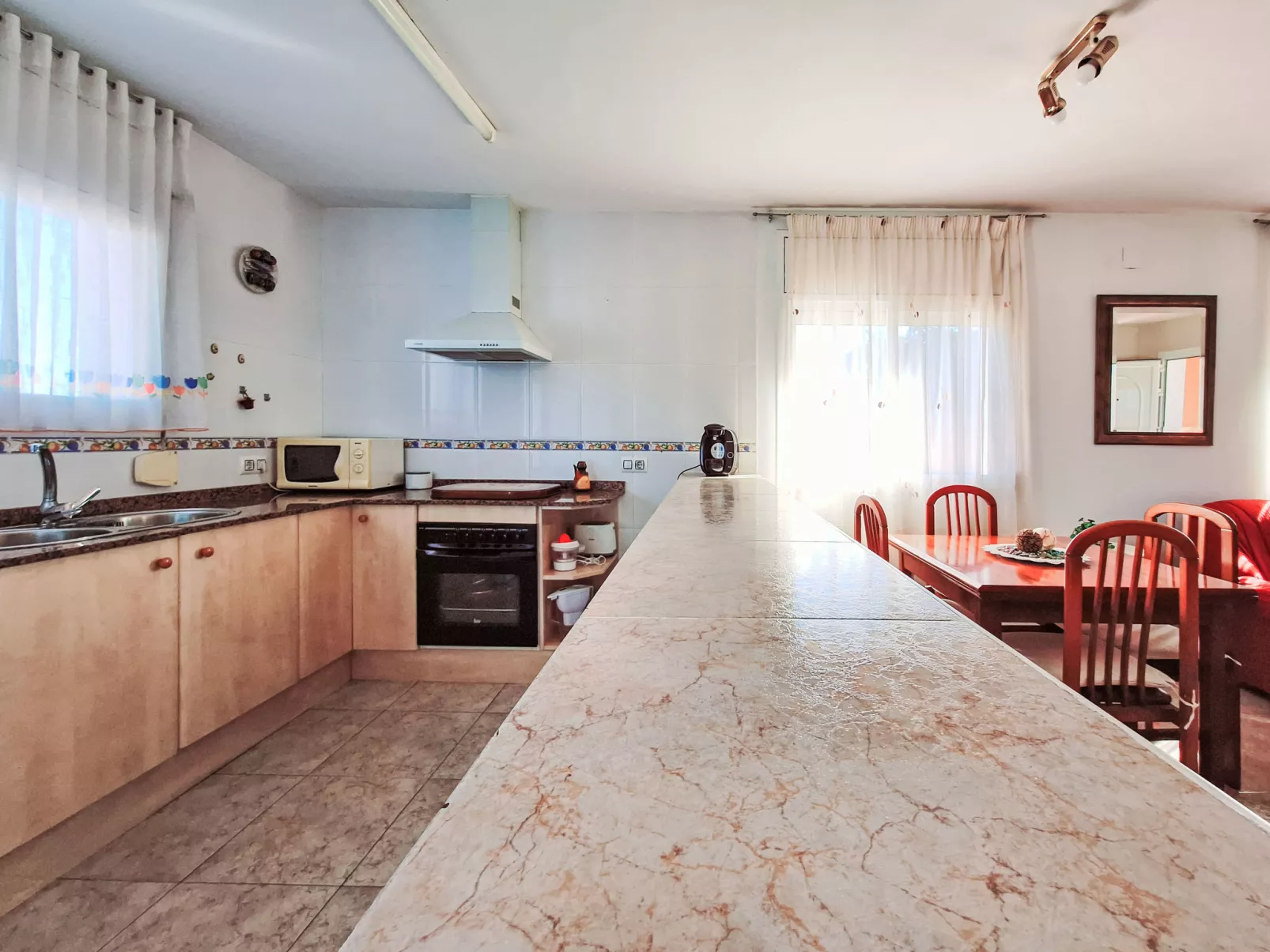 Panoramic-Inside
