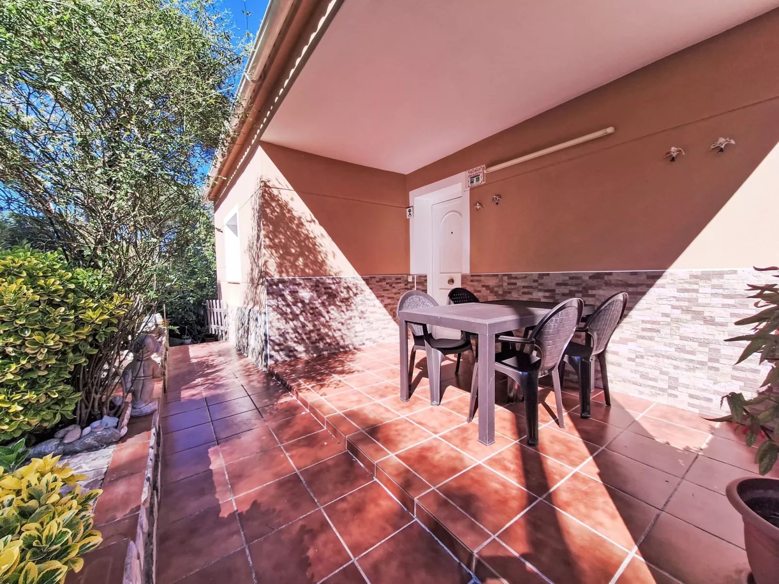 Panoramic-Outside