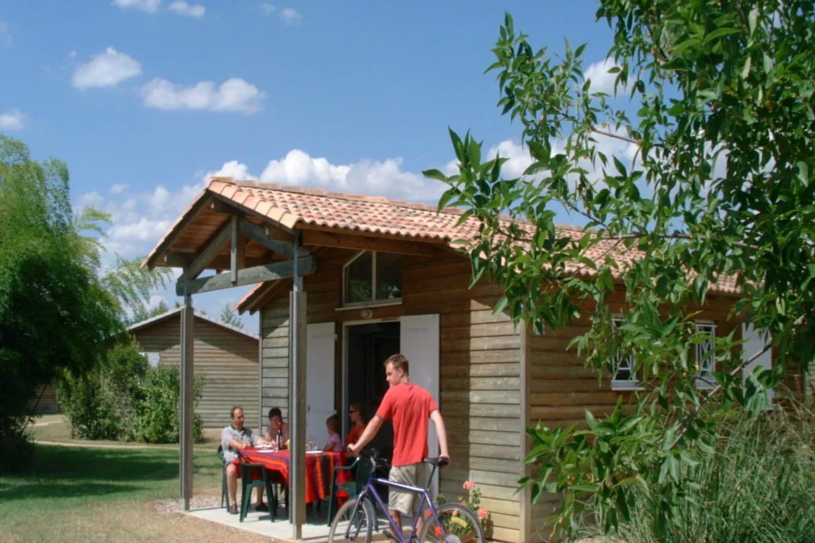Port Lalande 4-Exterior summer