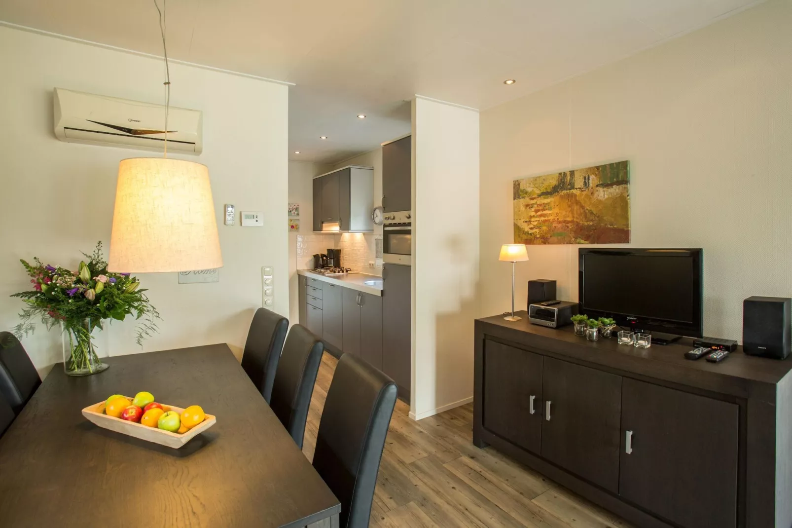 Recreatiepark Tolplas 1-Living room