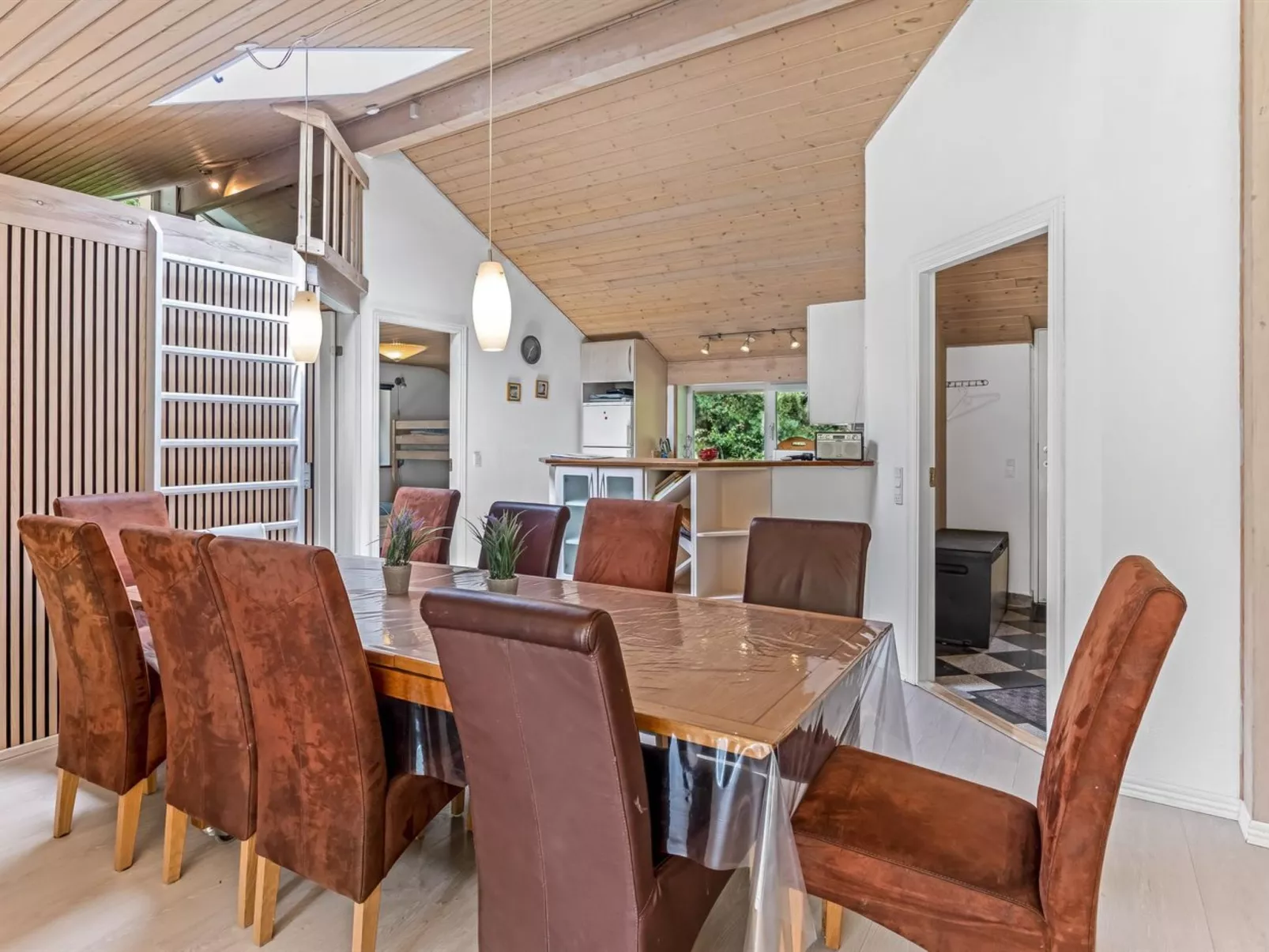 "Samine" - 2km from the sea-Drinnen