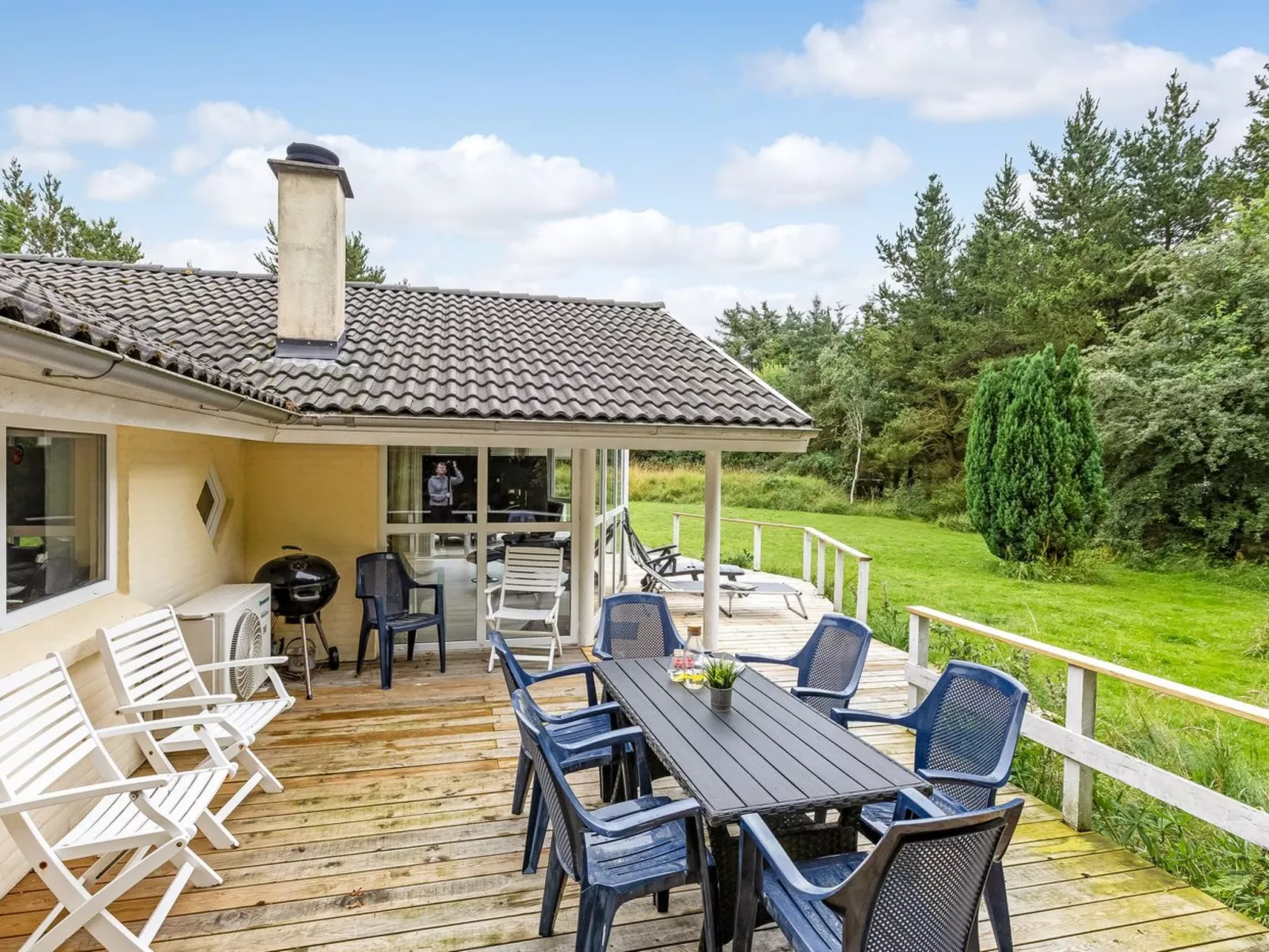 "Samine" - 2km from the sea-Draußen