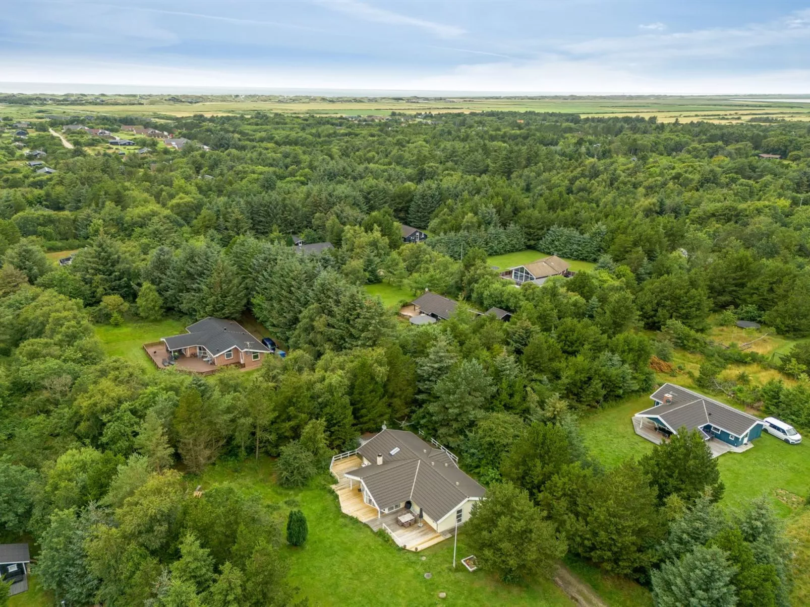 "Samine" - 2km from the sea-Draußen