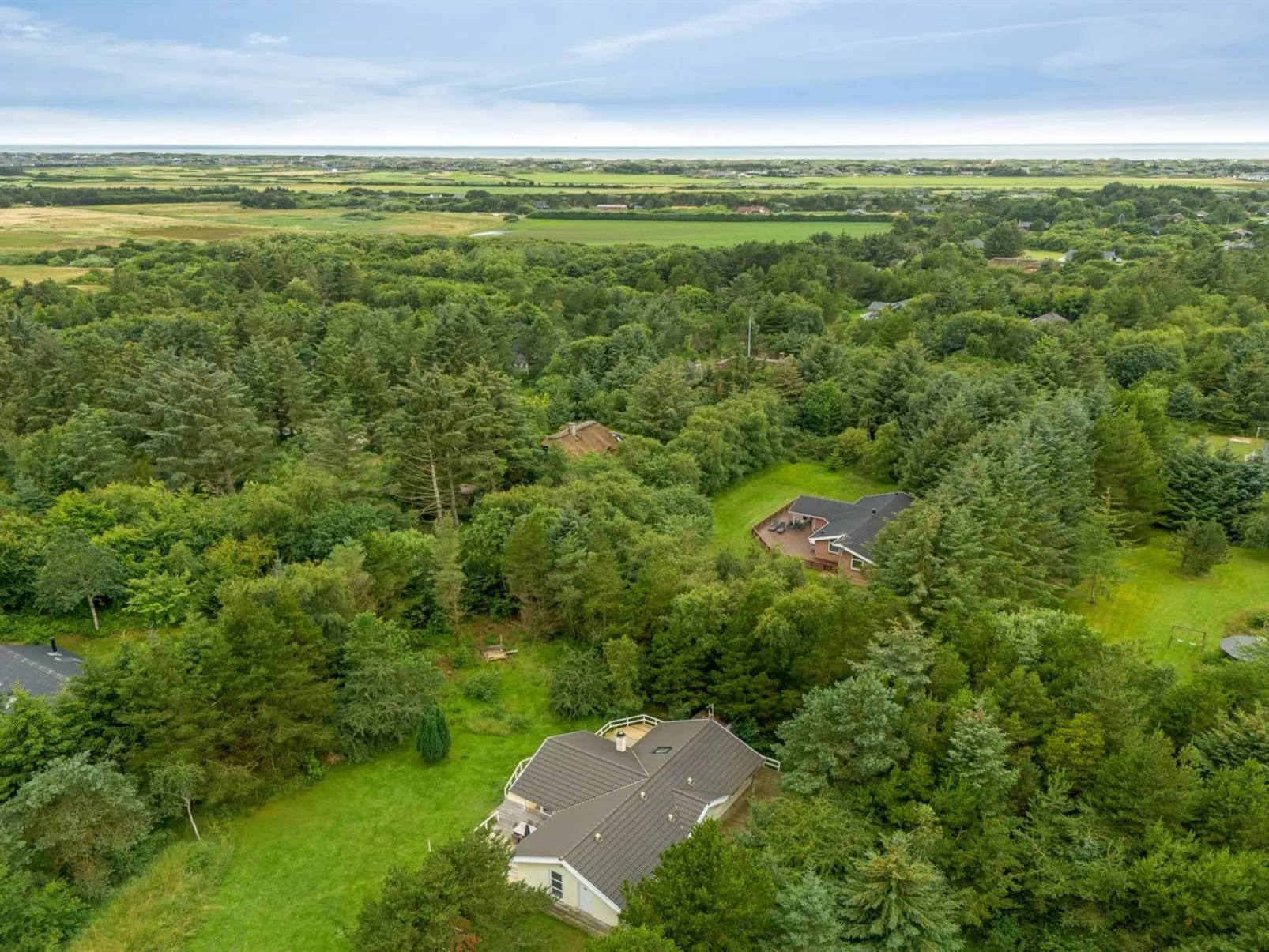 "Samine" - 2km from the sea-Draußen