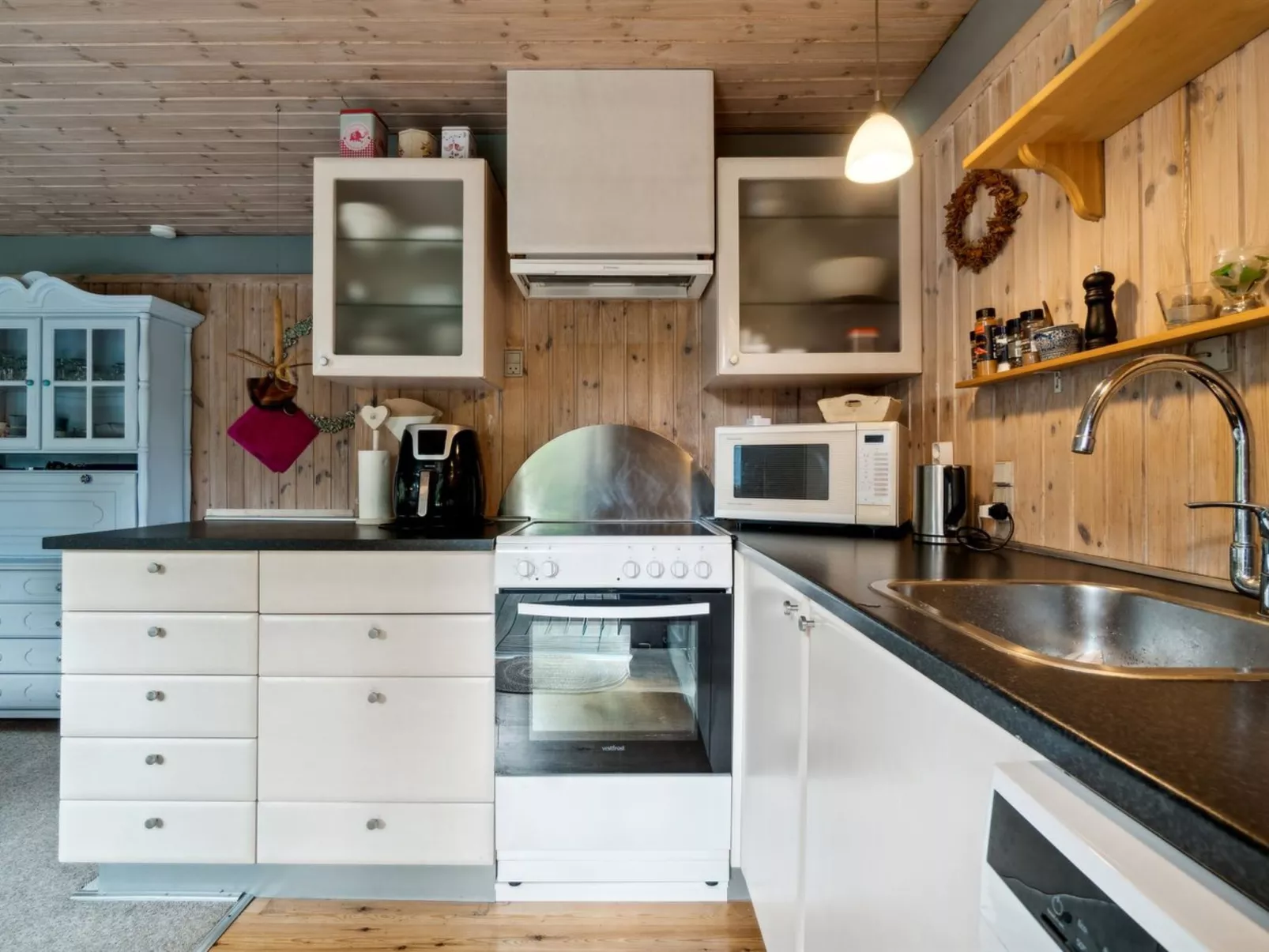 "Sunita" - 300m from the sea-Dedans