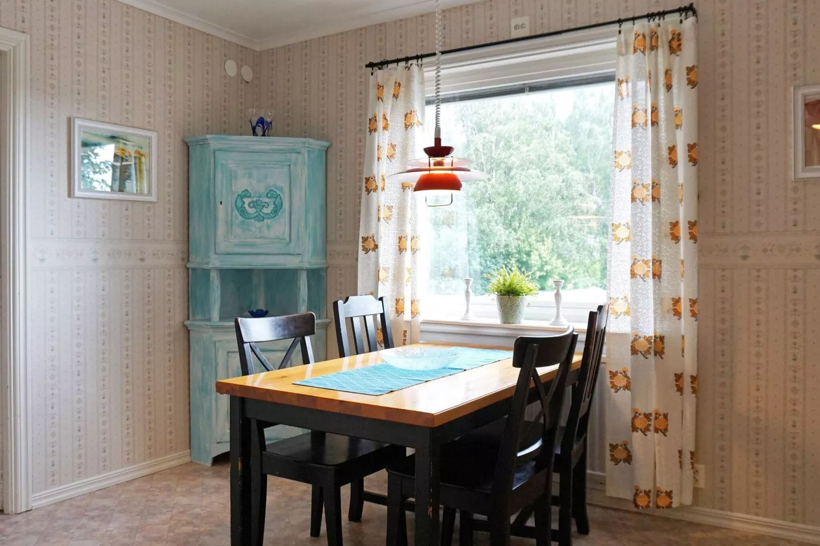 6 person holiday home in MUNKEDAL-Indoor