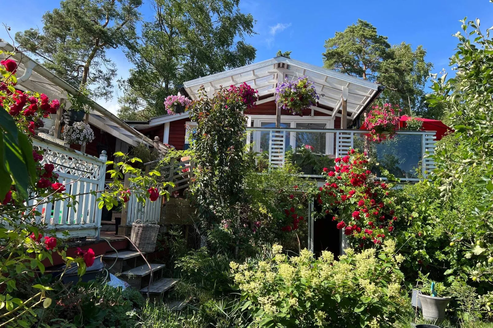 4 person holiday home in ÅRSTA HAVSBAD-Outdoor