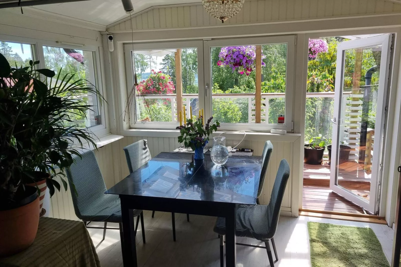 4 person holiday home in ÅRSTA HAVSBAD-Indoor