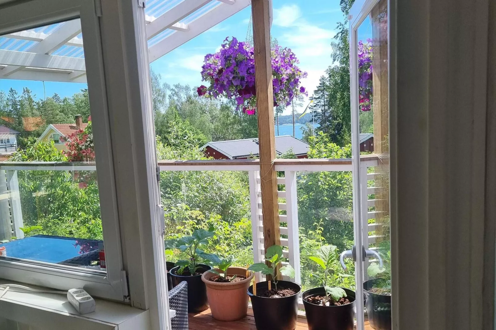 4 person holiday home in ÅRSTA HAVSBAD-Indoor