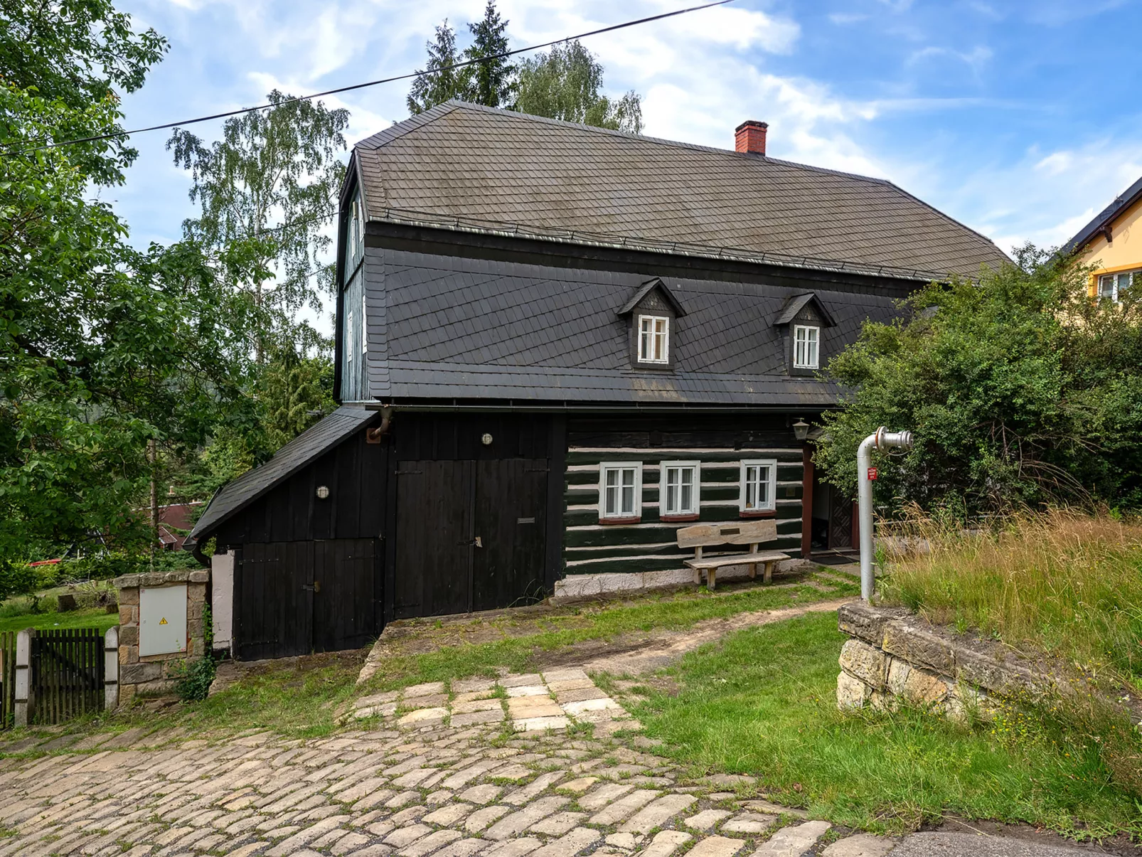 Mezná u Hřenska-Outside