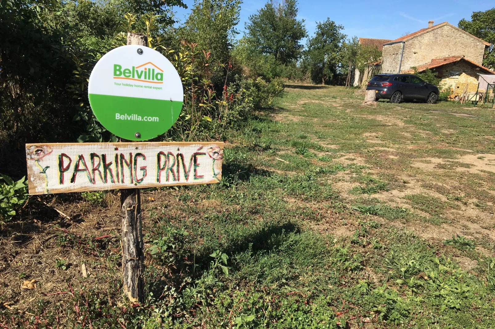La Bergerie-Zones été à 1 km