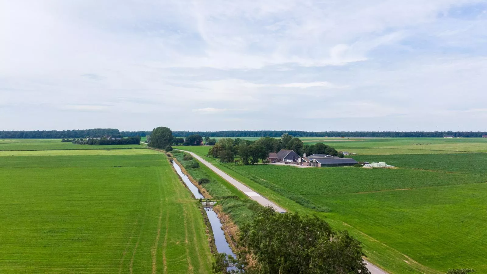Sluisje 55-Areas summer 1km