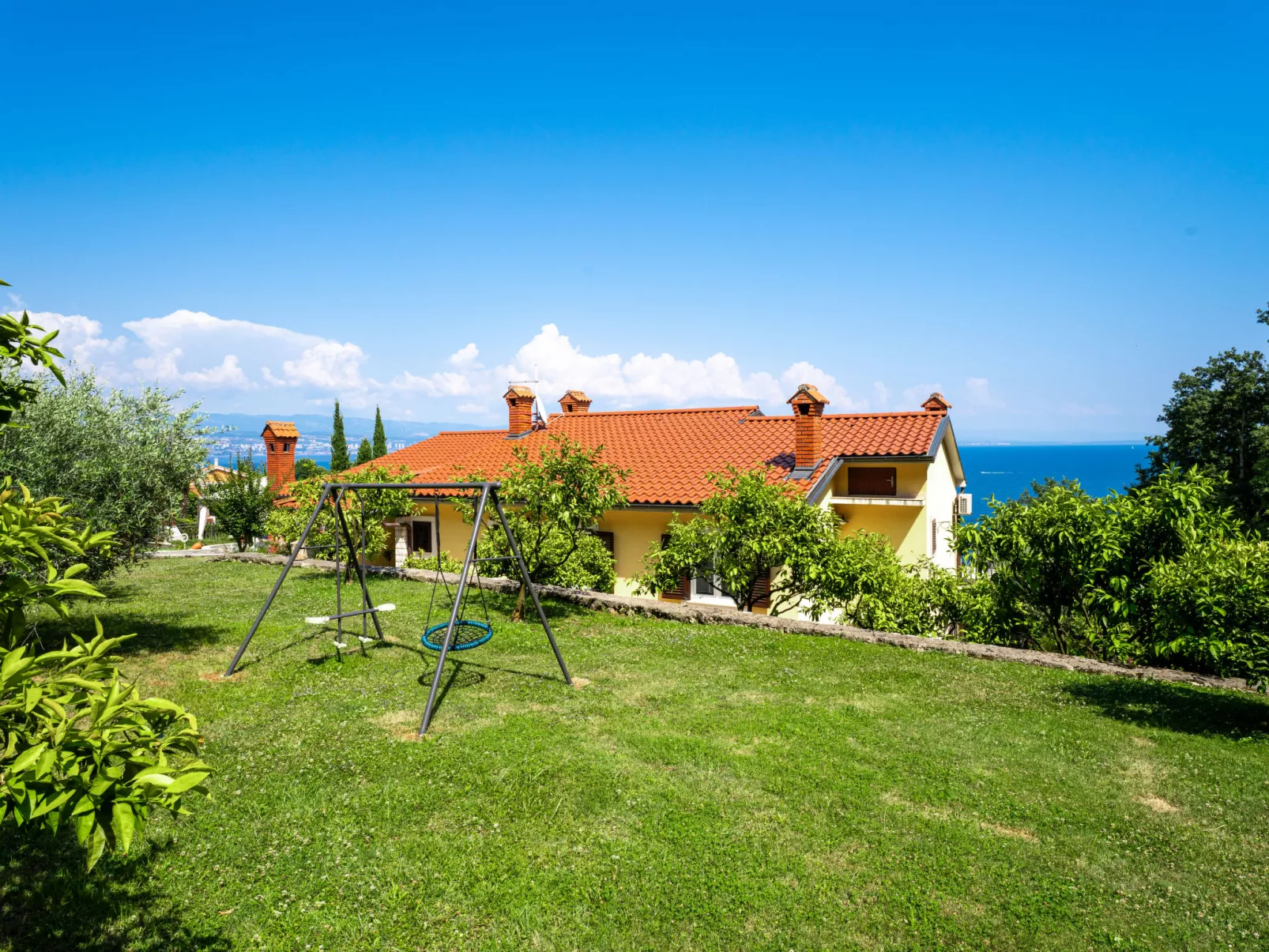 Villa Valy-Outside