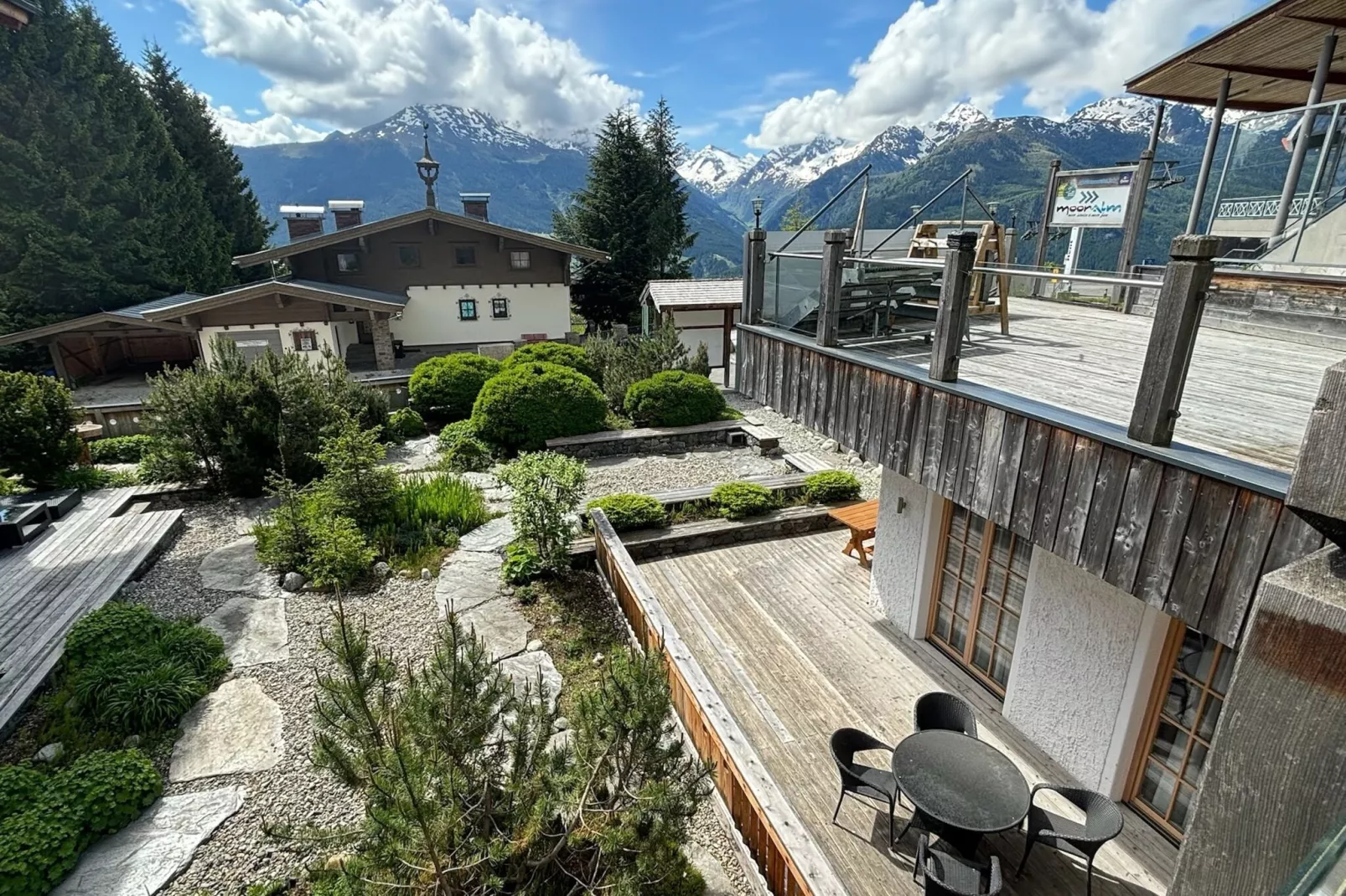 Ski in/ Ski out Traum Ferienwohnung im Skigebiet Kitzski Pass Thurn-Terrace balcony